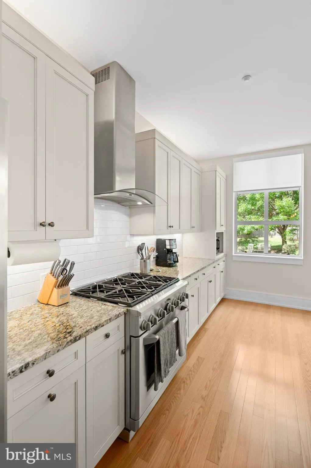 Wayne, Pennsylvania 19087, United States, 2 Bedrooms Bedrooms, ,2 BathroomsBathrooms,Residential,Active,215945