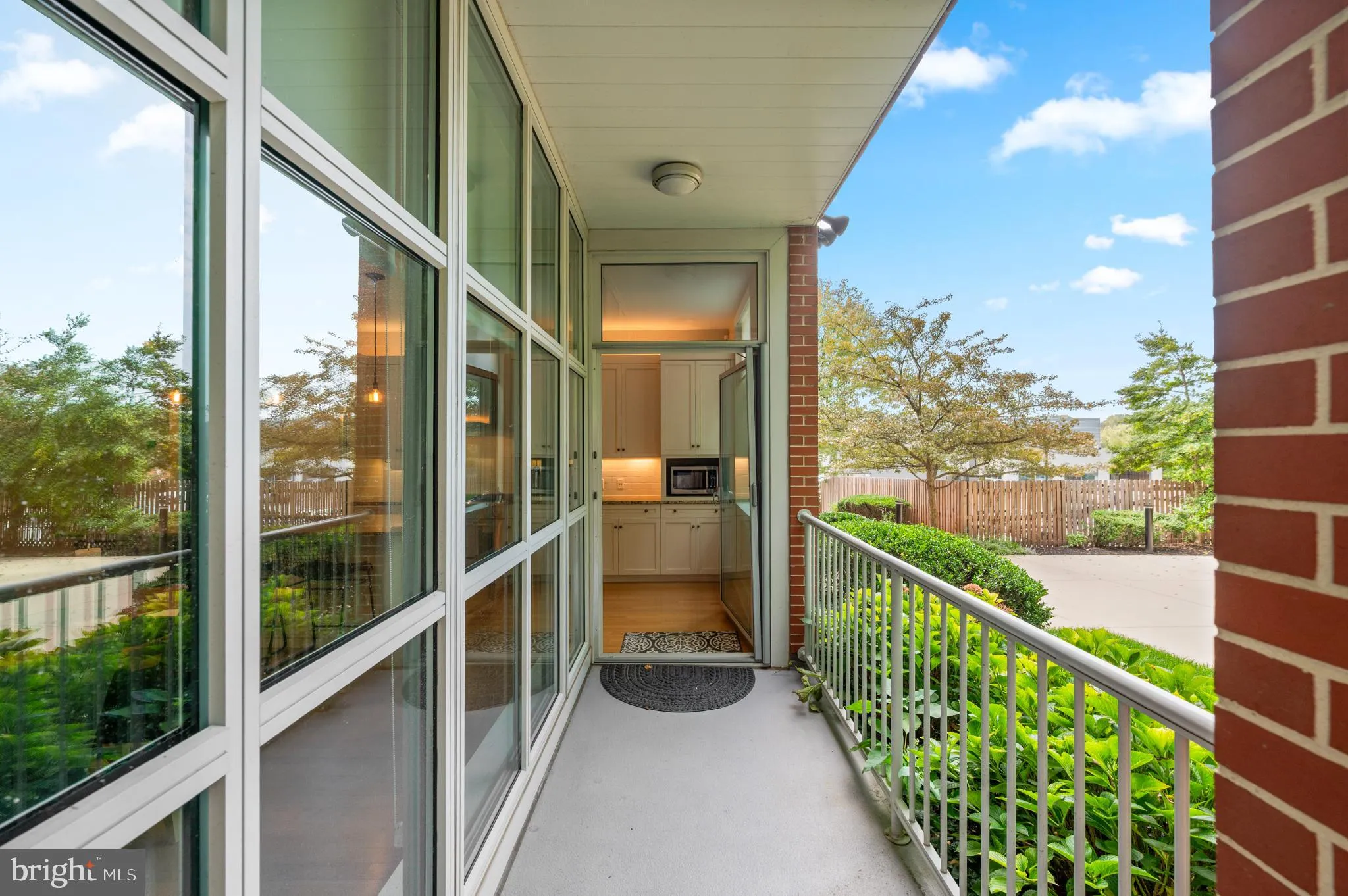 Wayne, Pennsylvania 19087, United States, 2 Bedrooms Bedrooms, ,2 BathroomsBathrooms,Residential,Active,215945