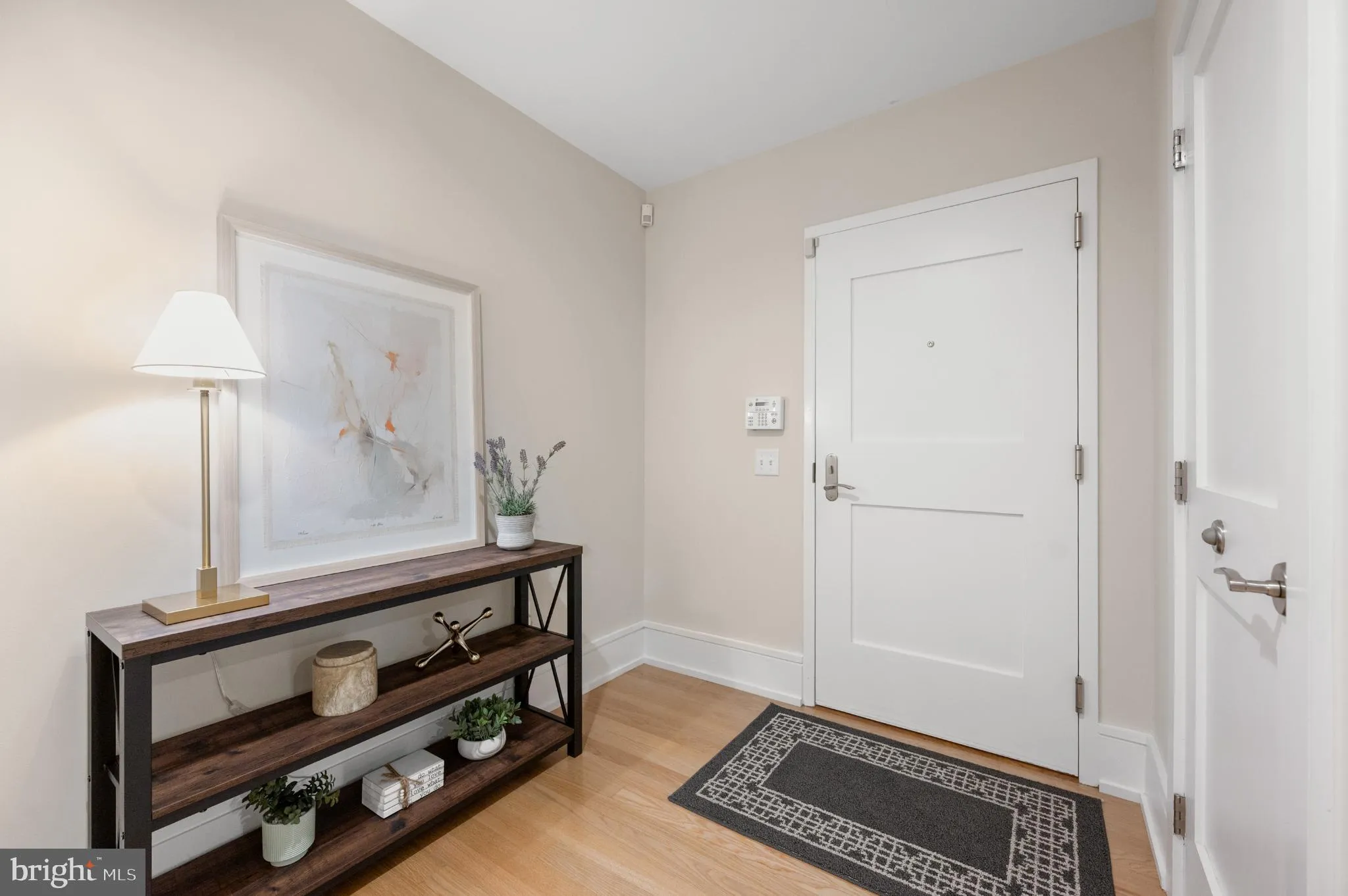 Wayne, Pennsylvania 19087, United States, 2 Bedrooms Bedrooms, ,2 BathroomsBathrooms,Residential,Active,215945