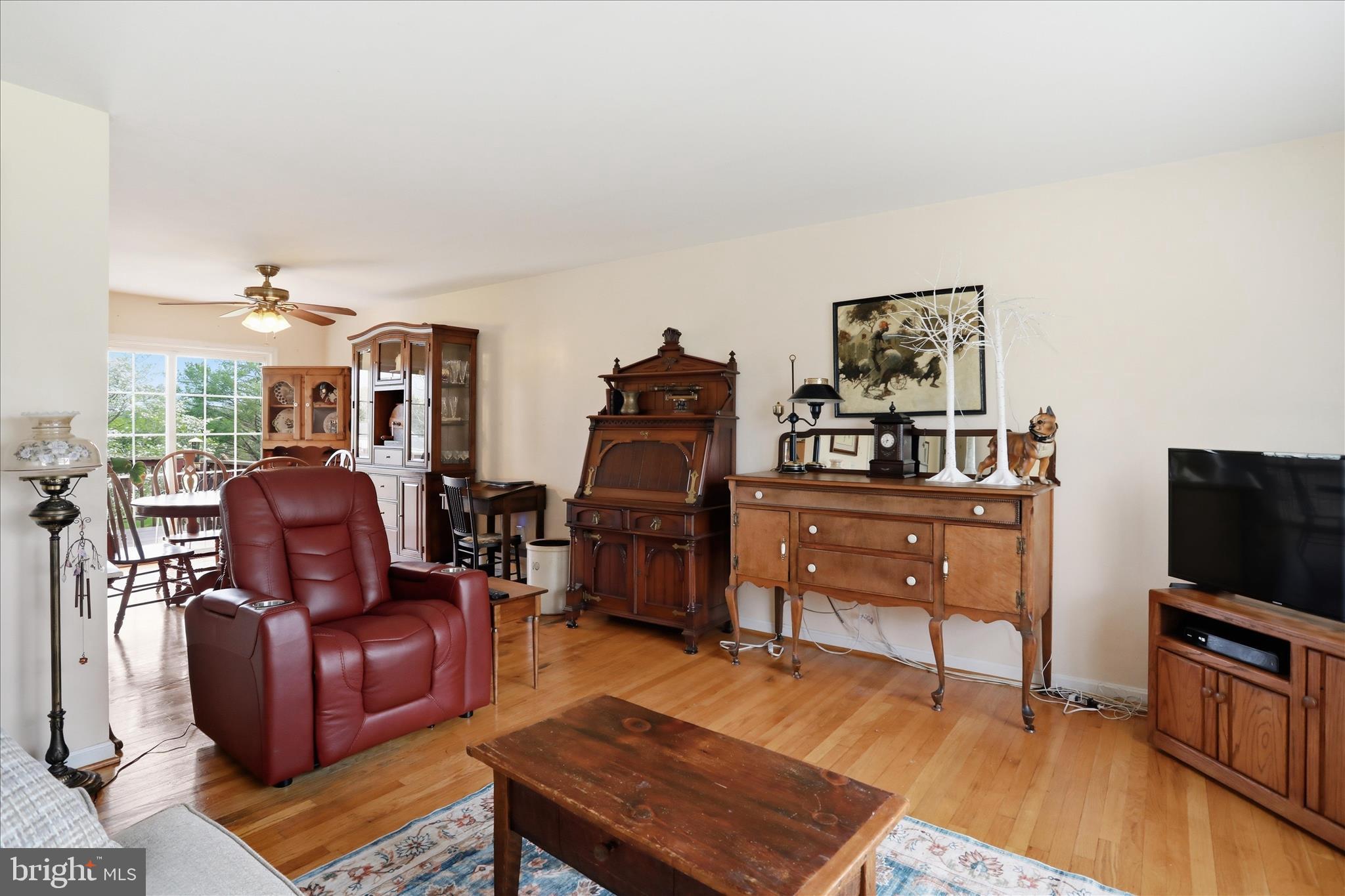 ROUTS HILL - Residential