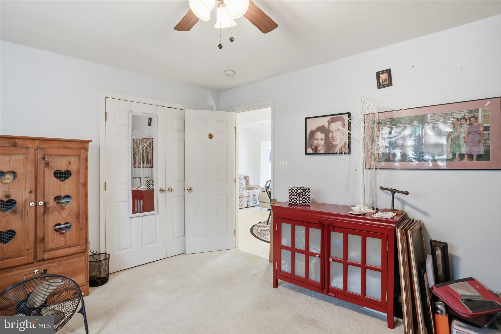 ROUTS HILL - Residential