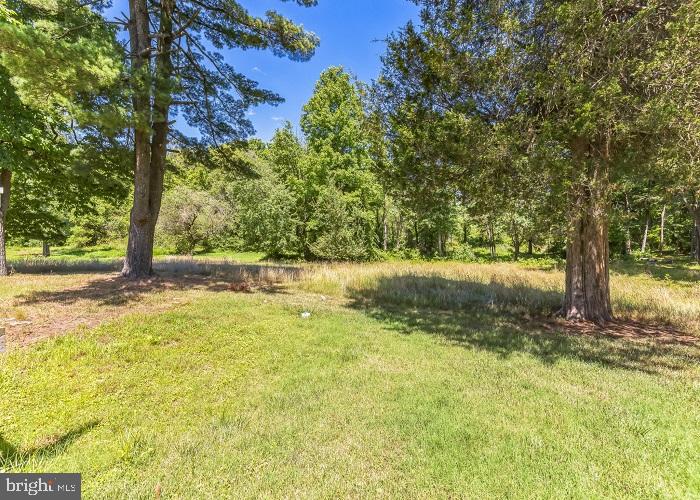 MIDDLE RIVER - Residential