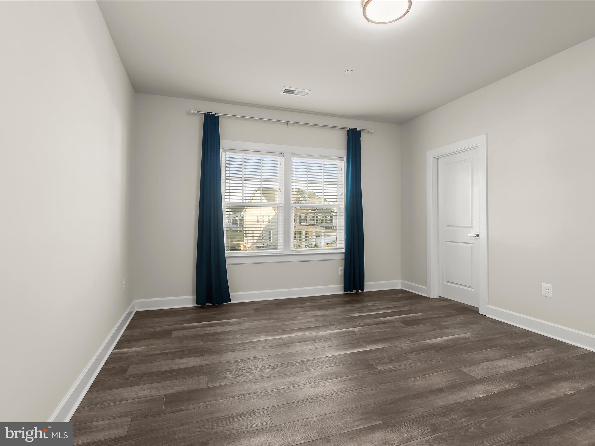 MAPLE LAWN SOUTH - Residential