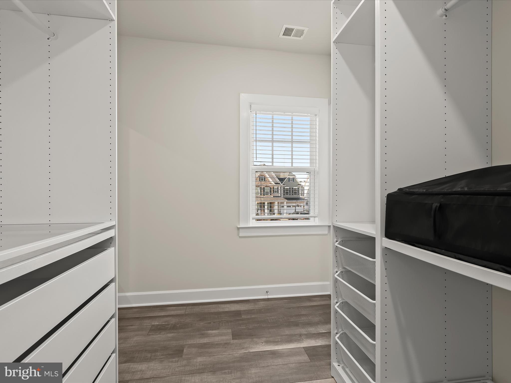 MAPLE LAWN SOUTH - Residential