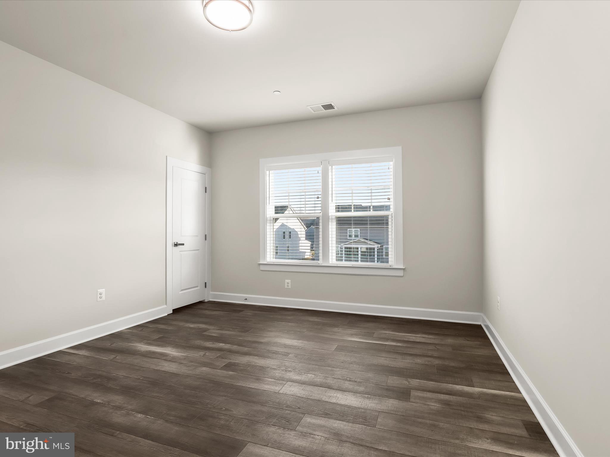 MAPLE LAWN SOUTH - Residential