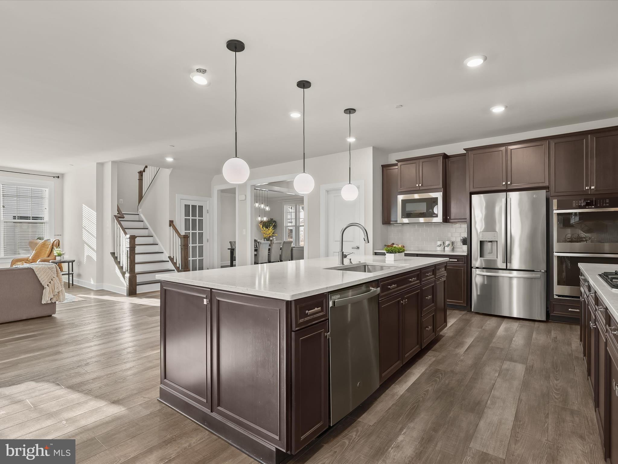 MAPLE LAWN SOUTH - Residential