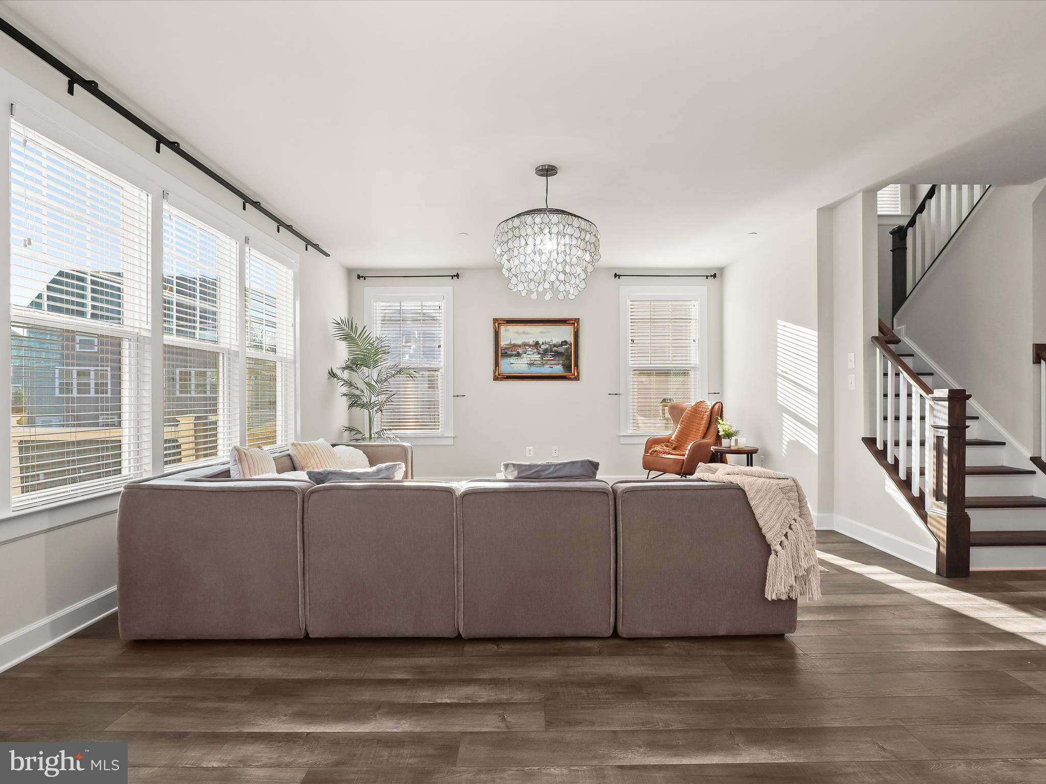 MAPLE LAWN SOUTH - Residential