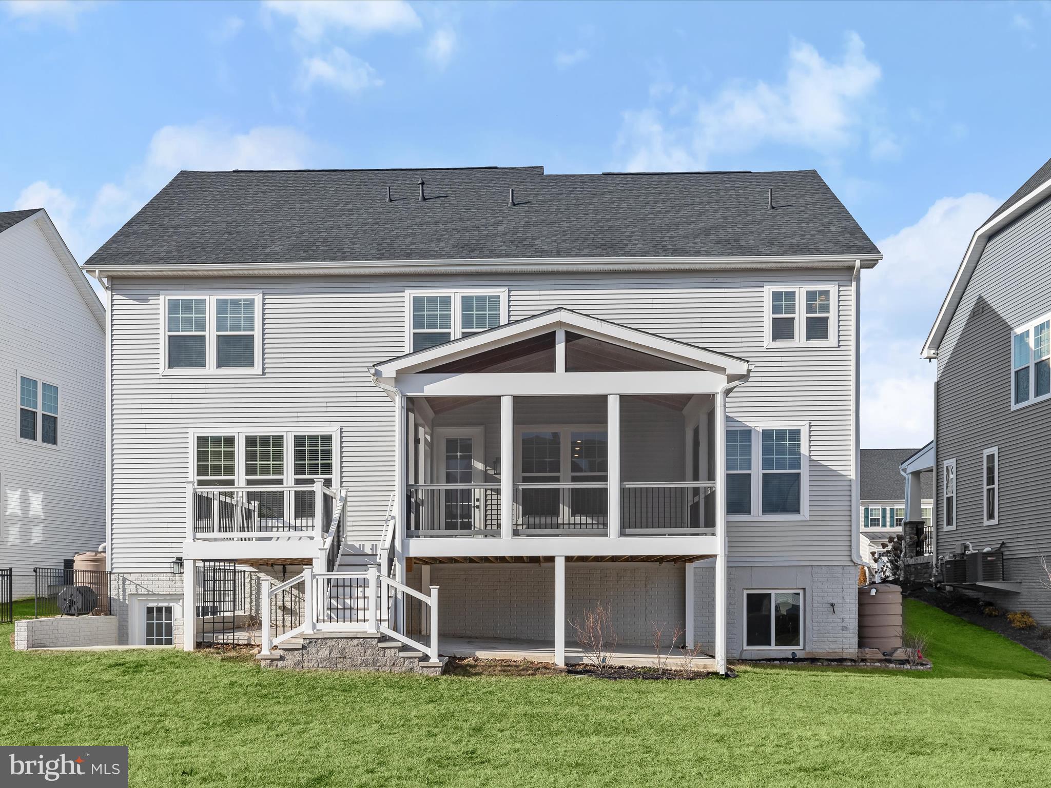 MAPLE LAWN SOUTH - Residential