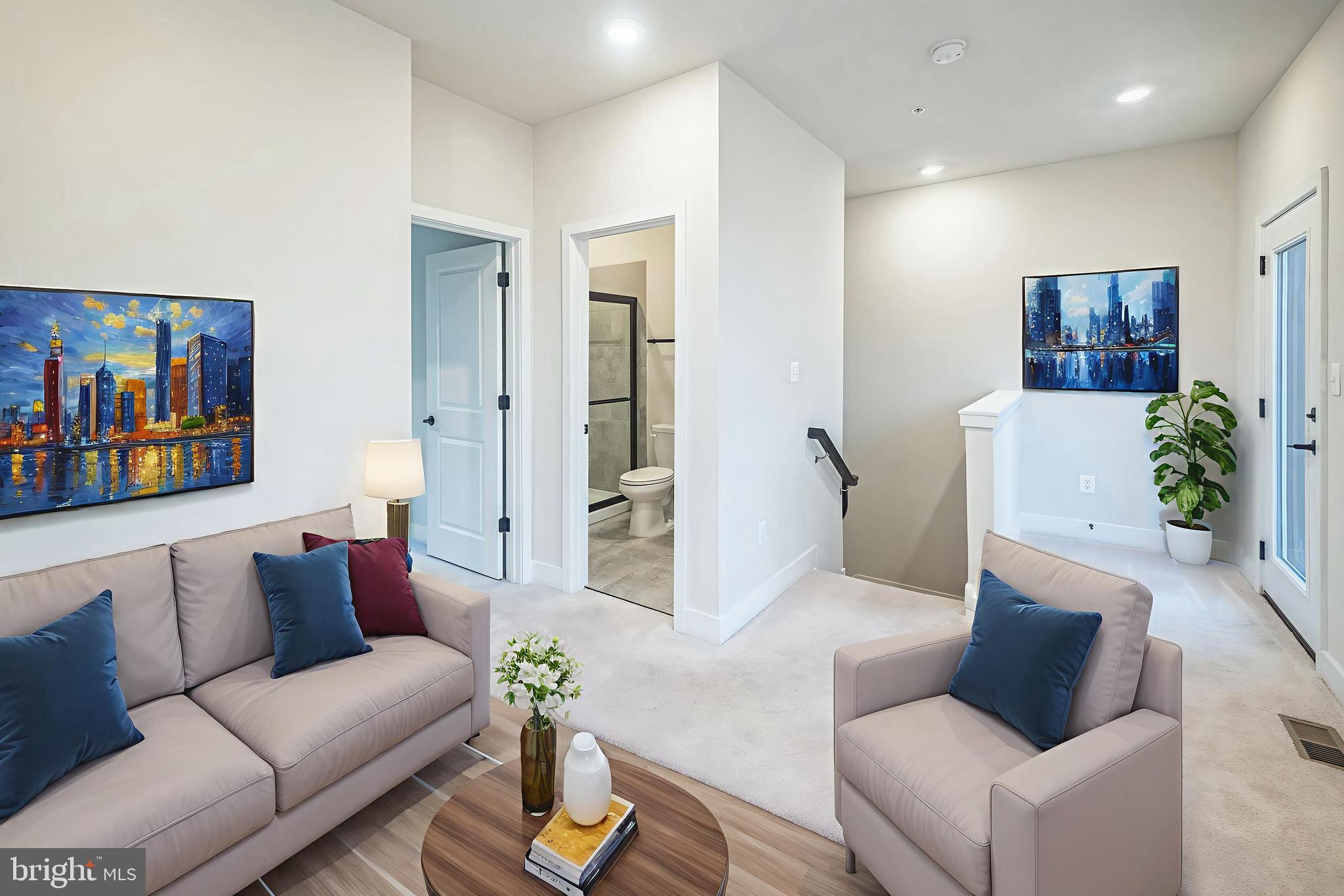 MEDFIELD - Residential