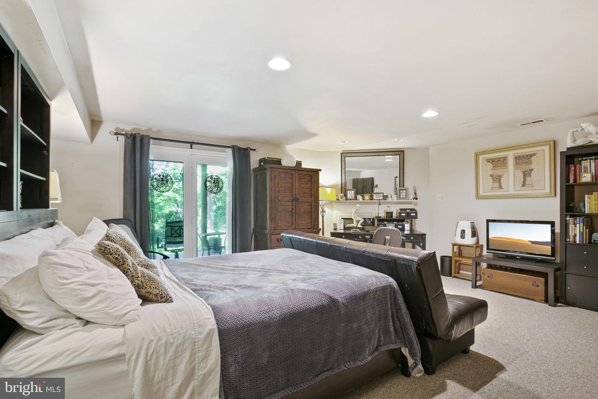 MCDONOGH TOWNSHIP - Residential