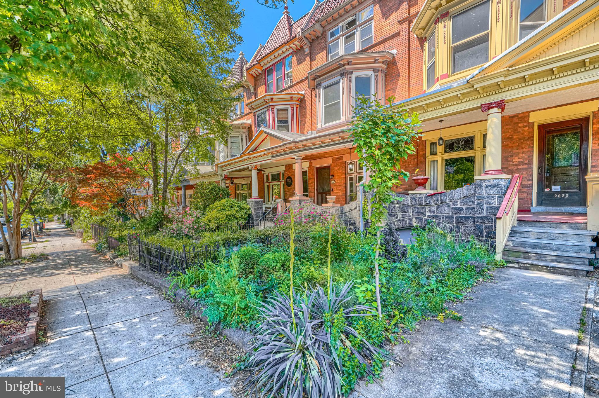 CHARLES VILLAGE - Residential