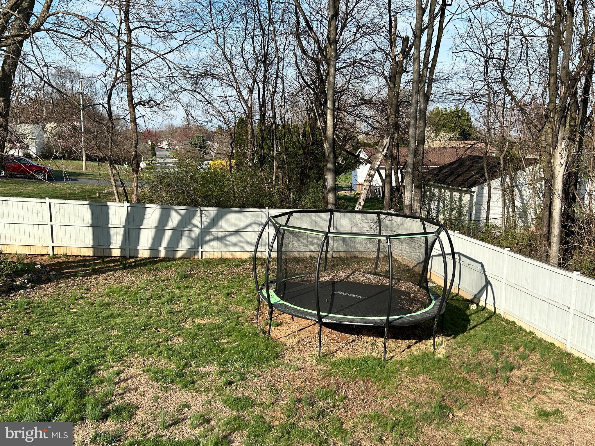 ELIZABETH STATION - Residential