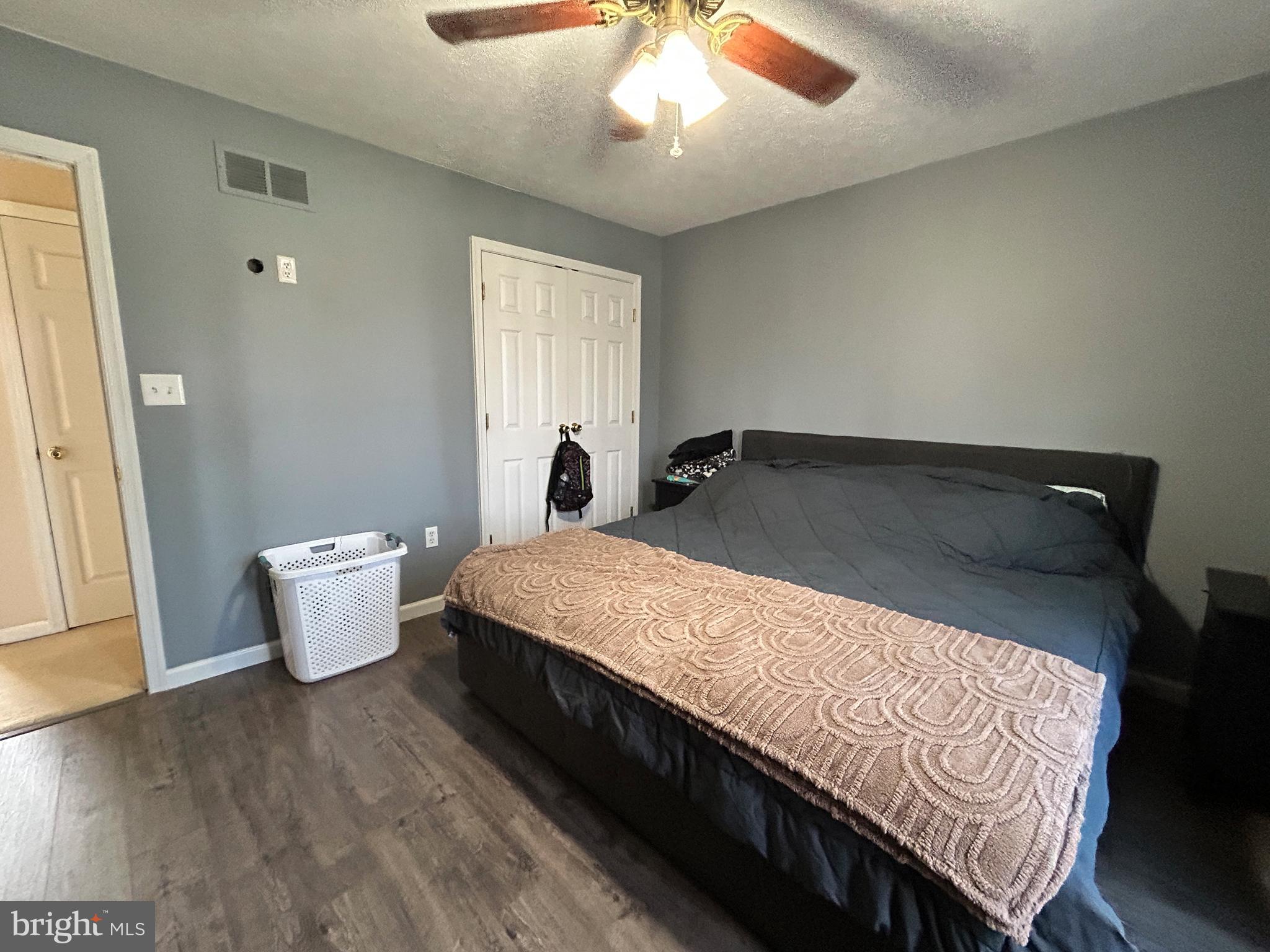 ELIZABETH STATION - Residential