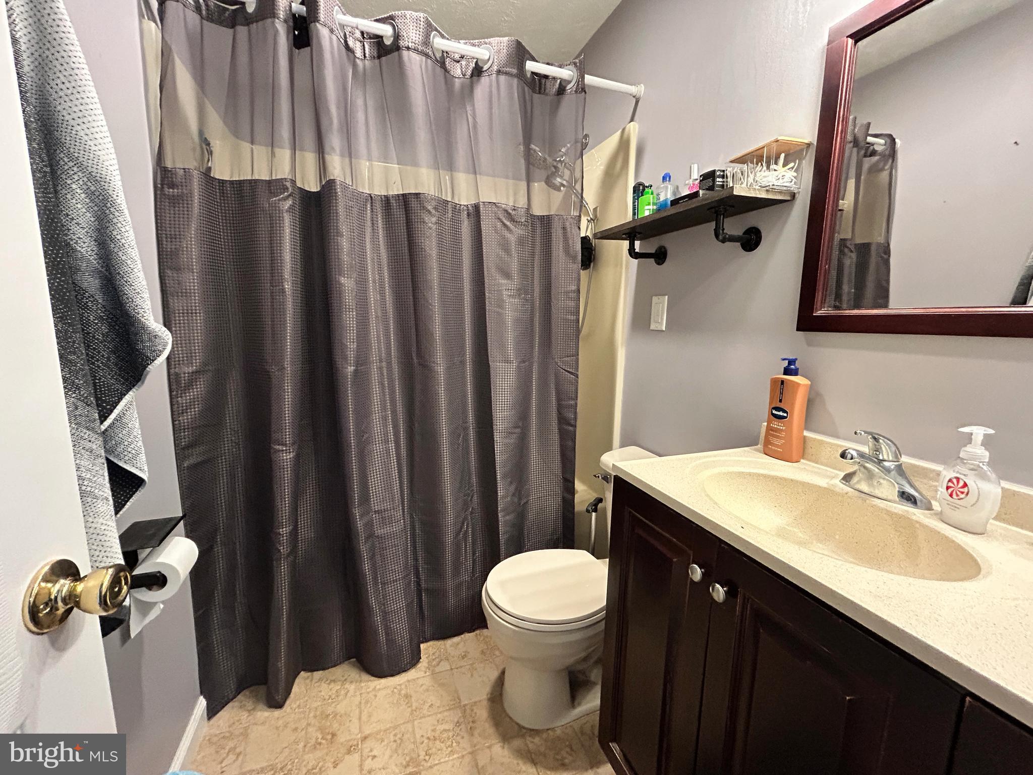 ELIZABETH STATION - Residential