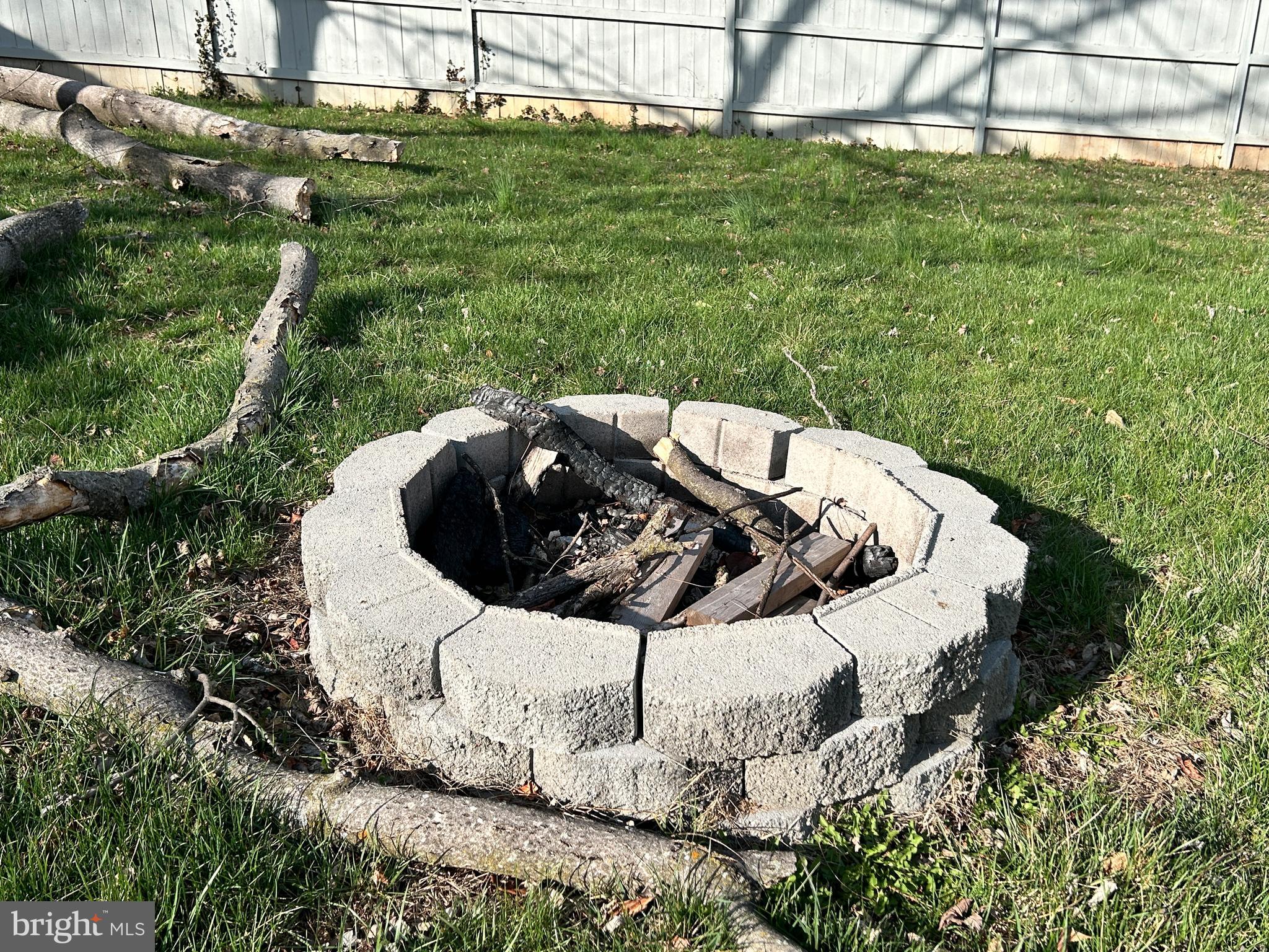 ELIZABETH STATION - Residential