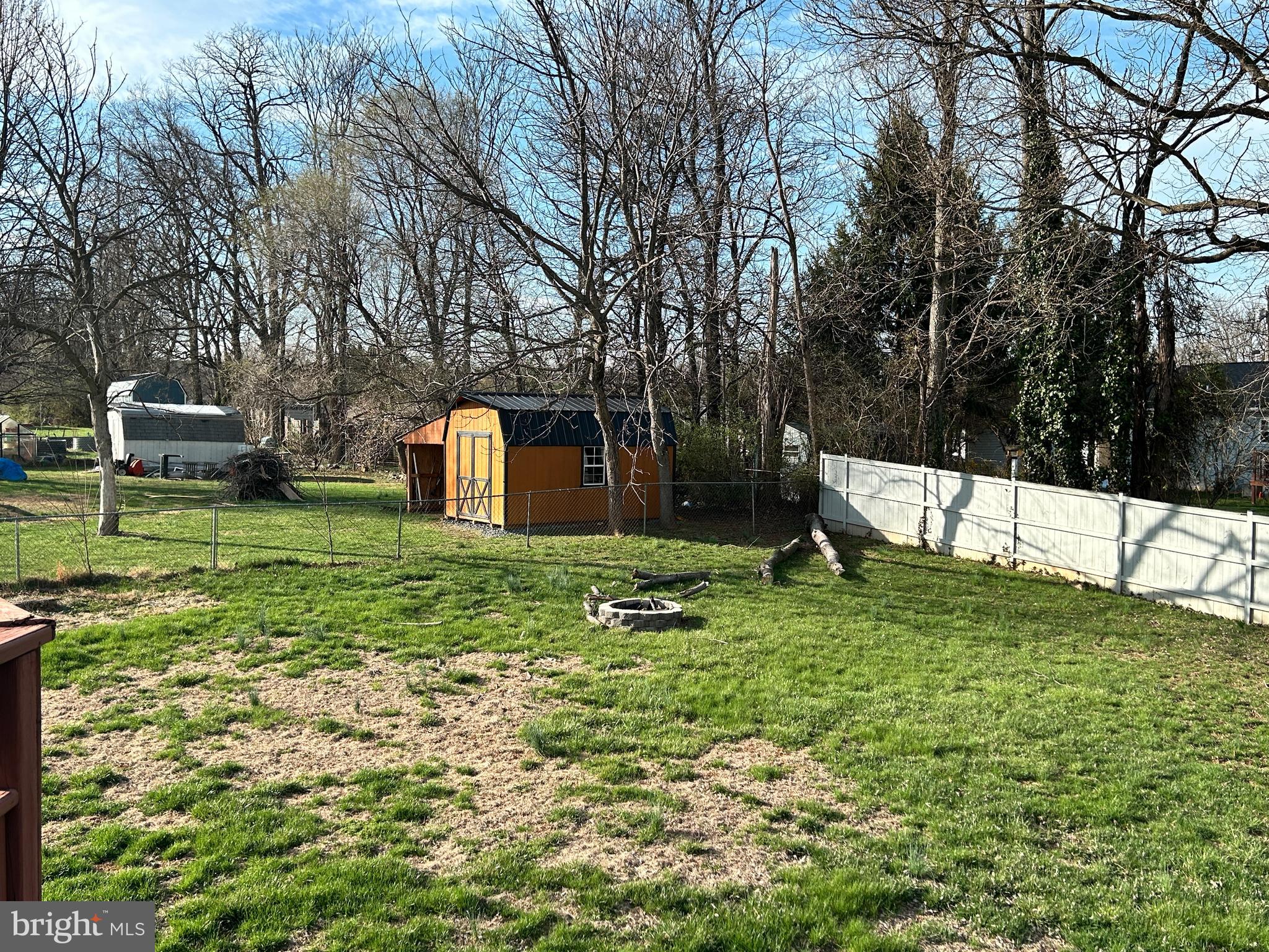 ELIZABETH STATION - Residential