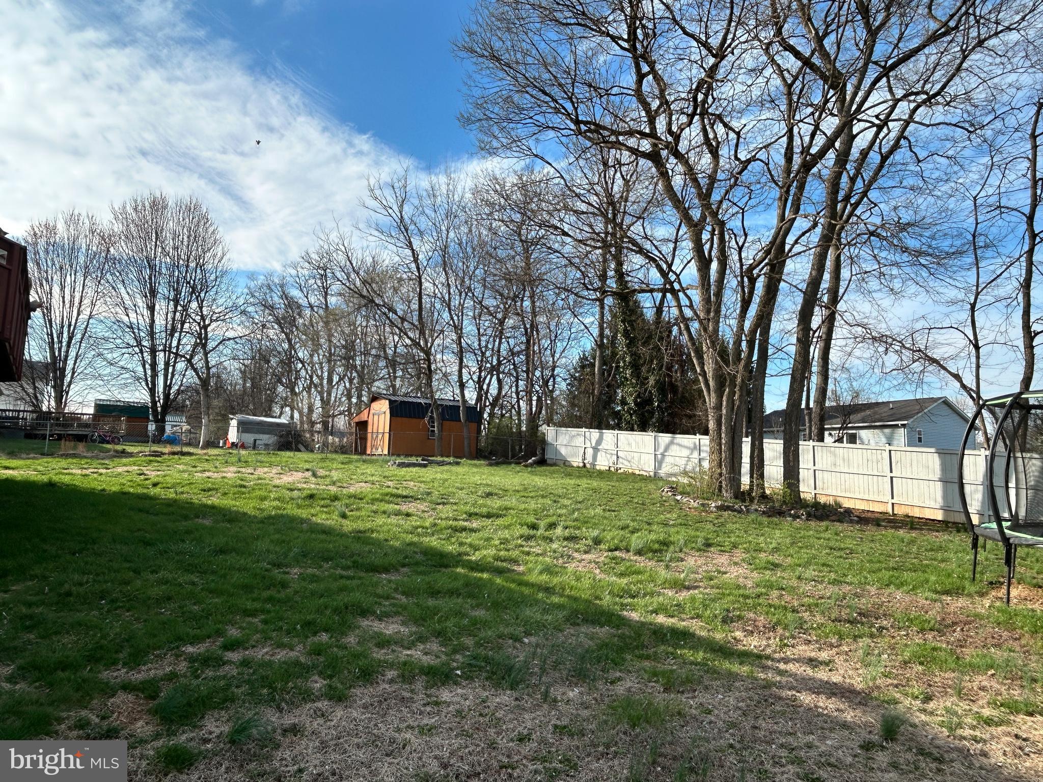 ELIZABETH STATION - Residential