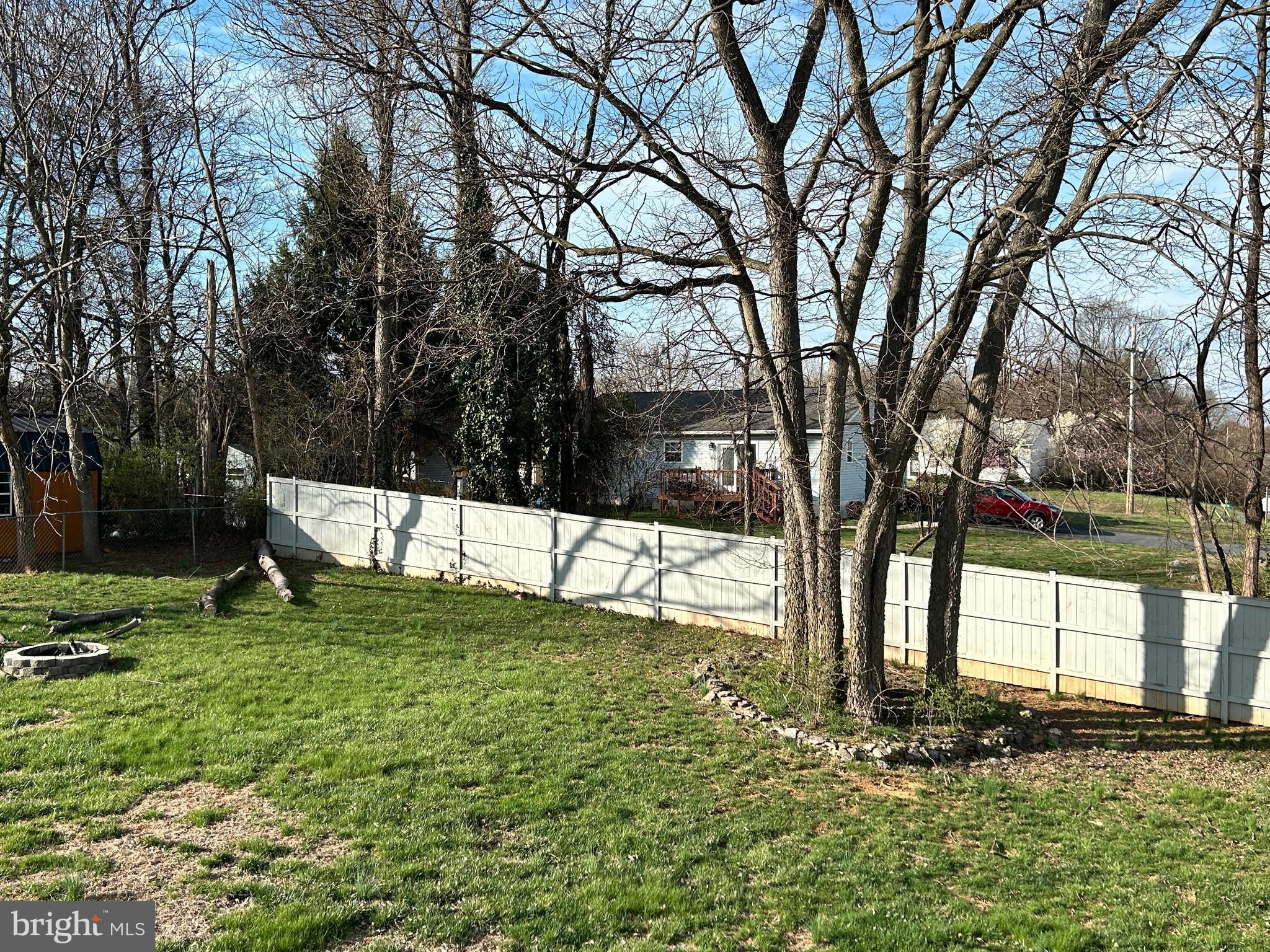 ELIZABETH STATION - Residential