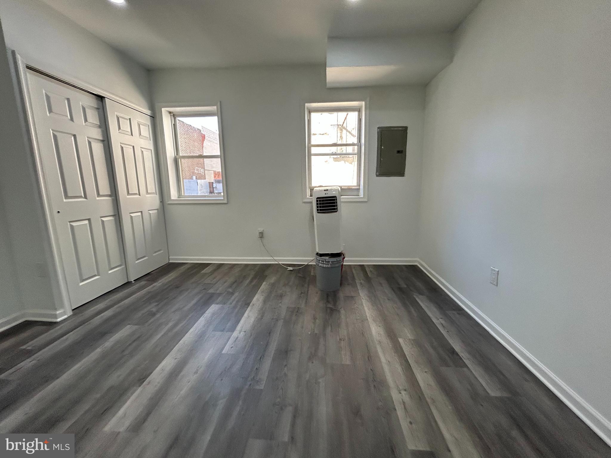 WASHINGTON SQ - Residential Lease