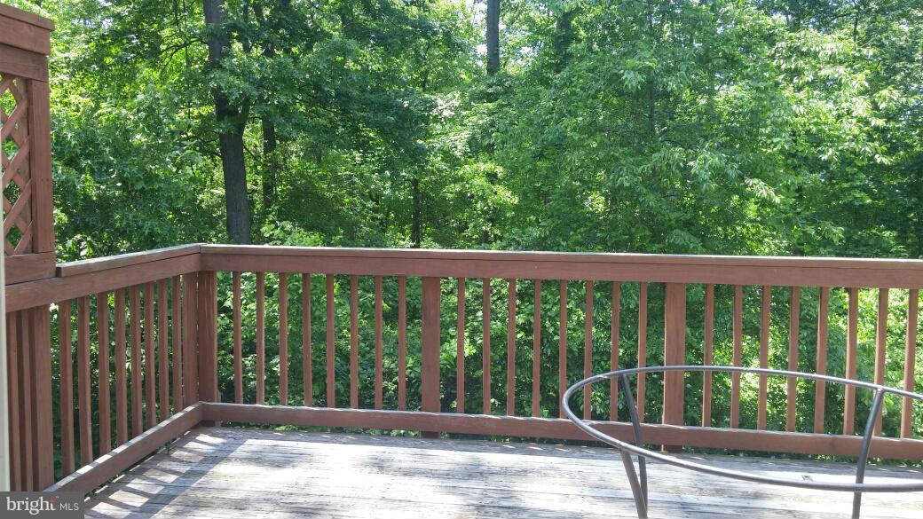 SIGNATURE AT BROADLANDS - Residential Lease