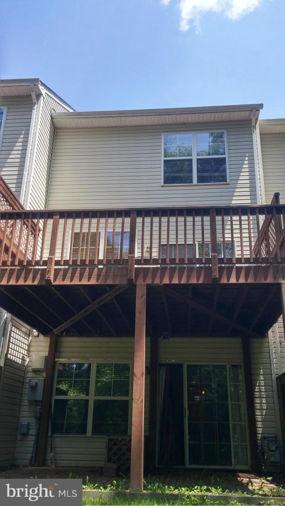 SIGNATURE AT BROADLANDS - Residential Lease