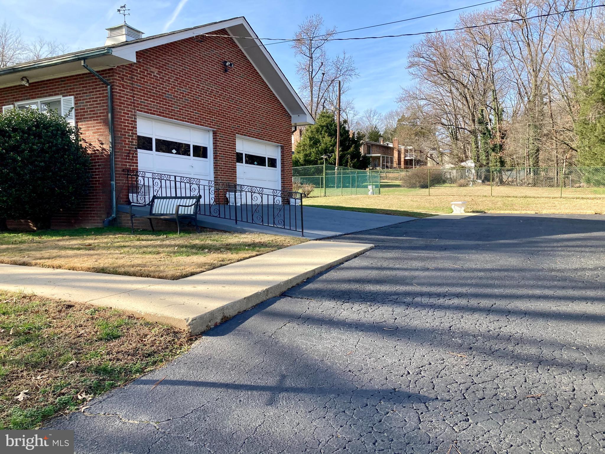 NORRIS PYLES OLD MILL ES - Residential