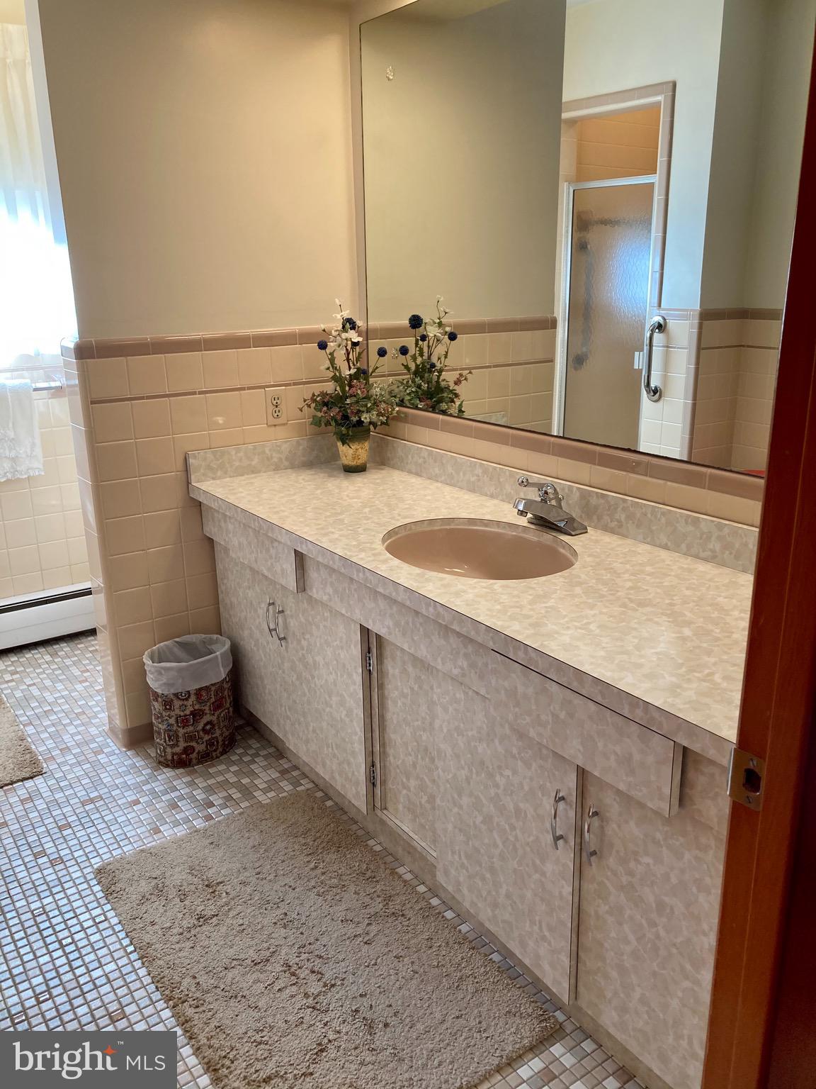 NORRIS PYLES OLD MILL ES - Residential