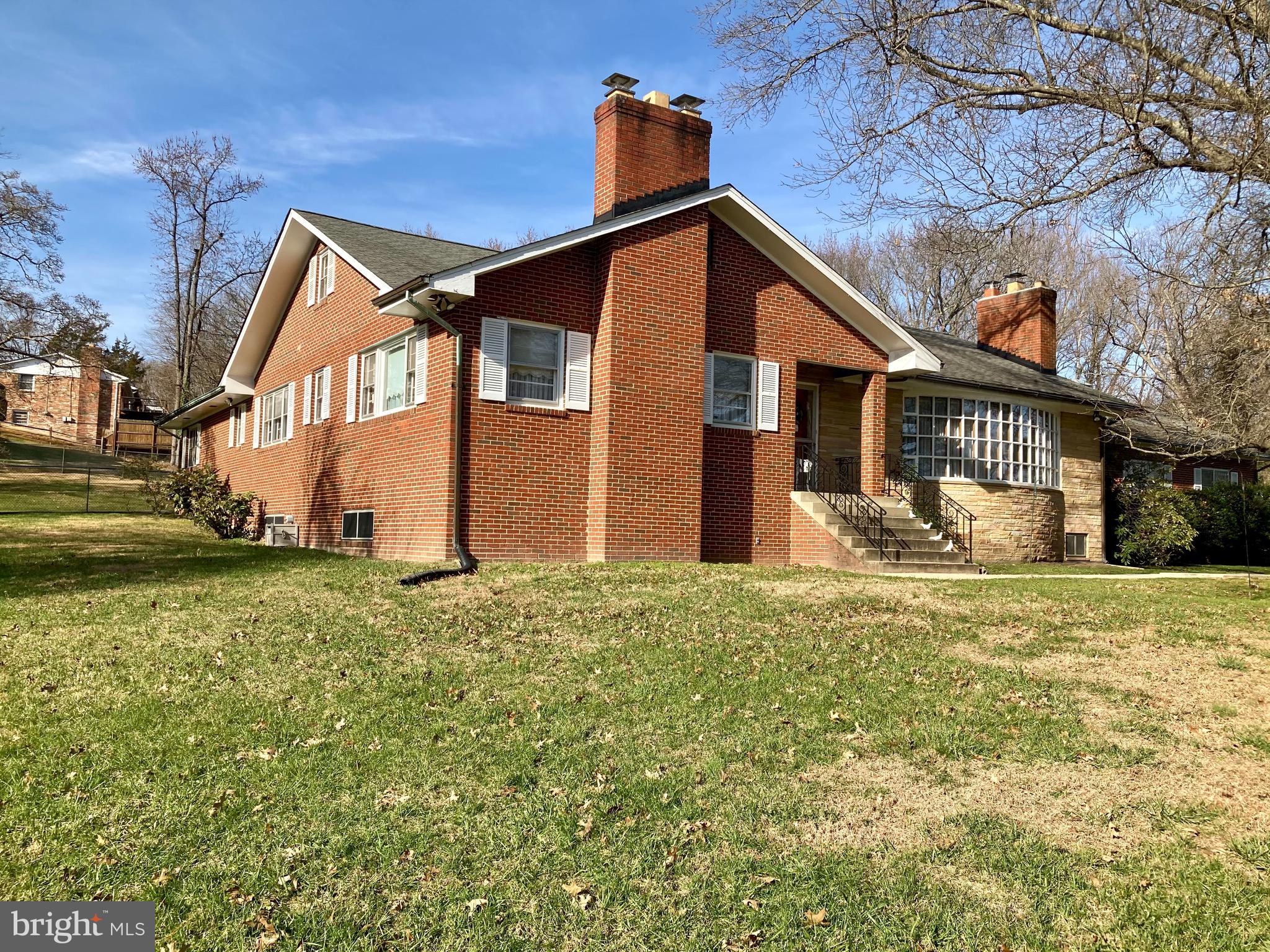 NORRIS PYLES OLD MILL ES - Residential