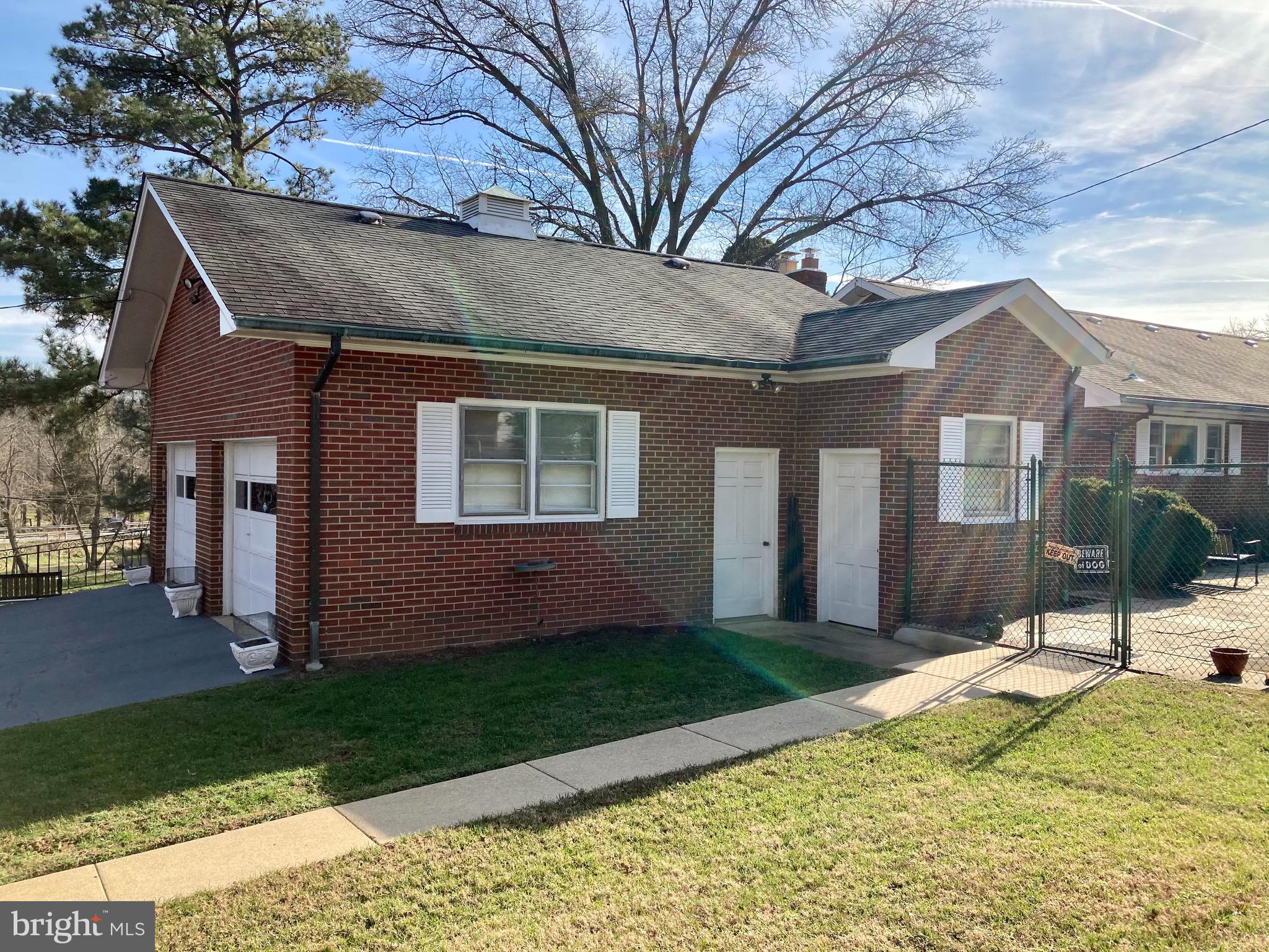 NORRIS PYLES OLD MILL ES - Residential