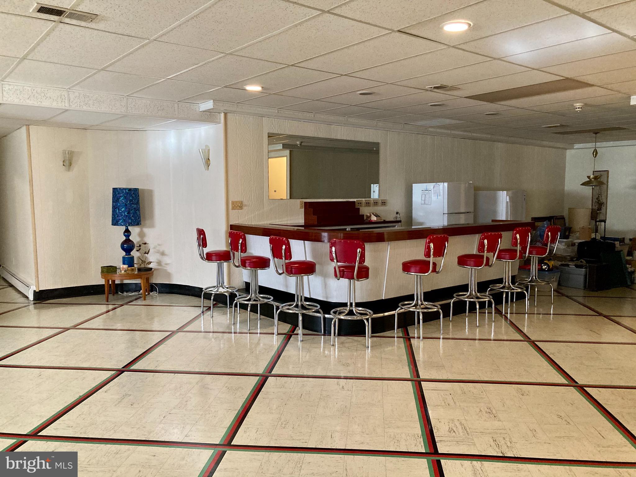 NORRIS PYLES OLD MILL ES - Residential