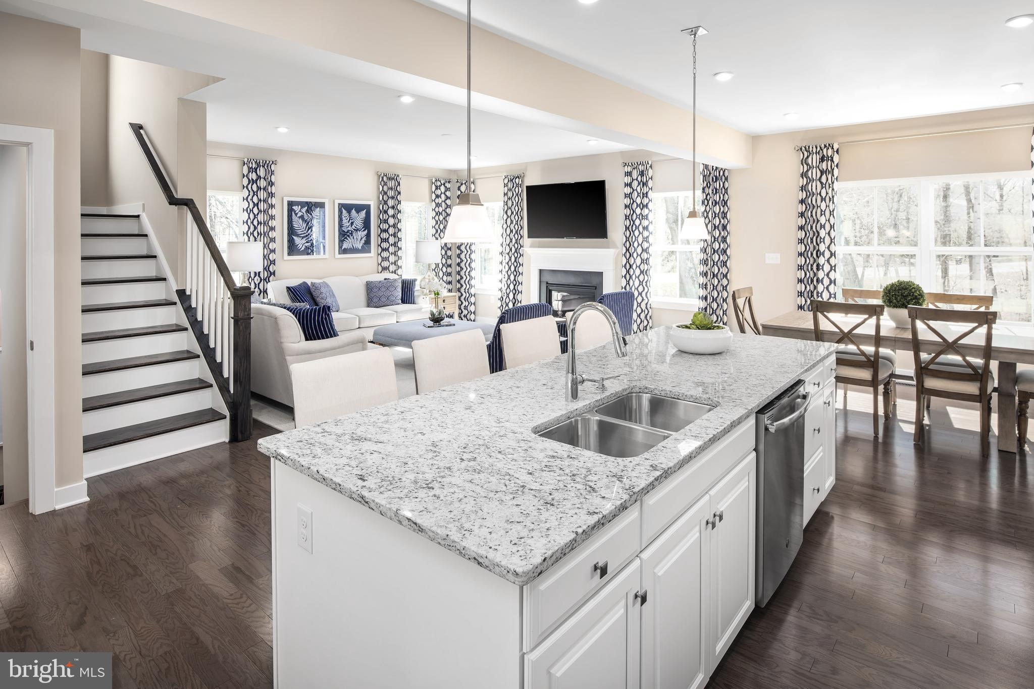 HERITAGE ESTATES - Residential