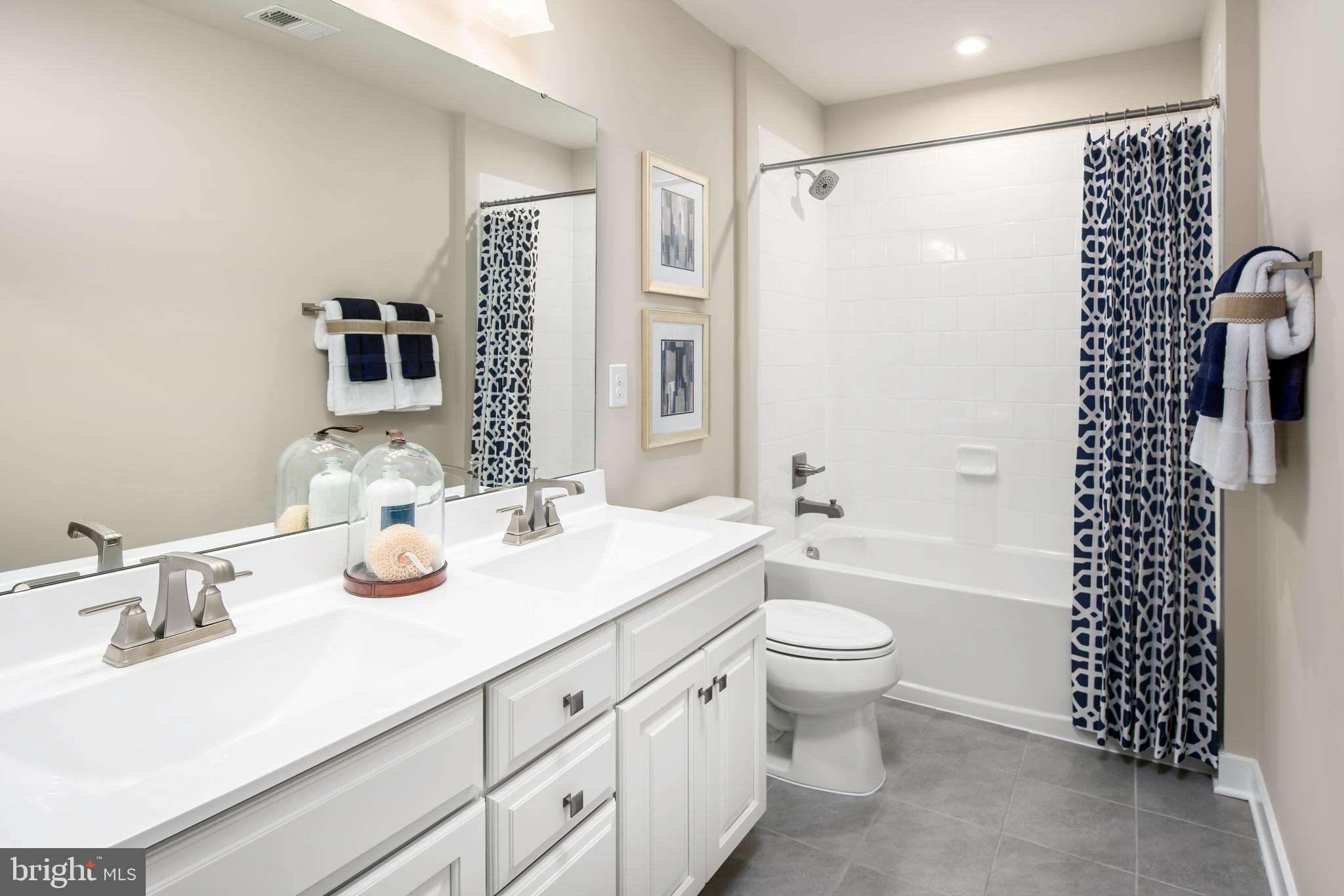 HERITAGE ESTATES - Residential