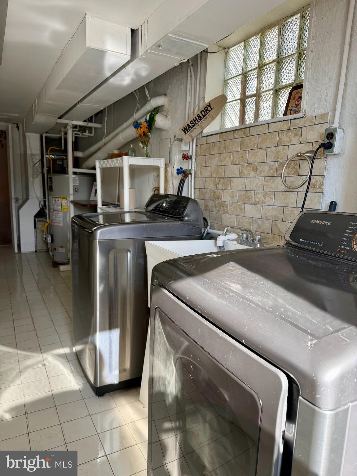 SOMERTON - Residential