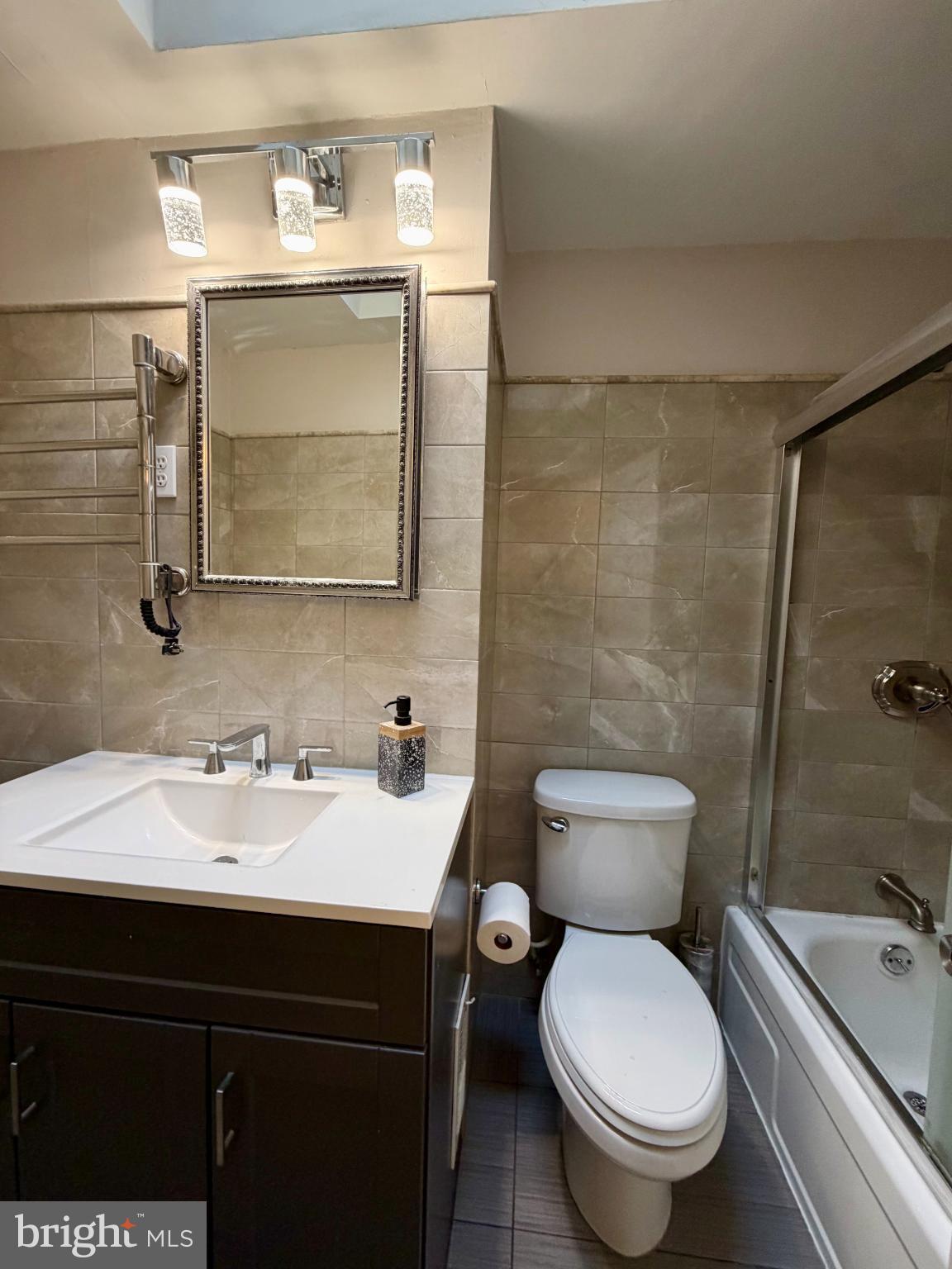 SOMERTON - Residential