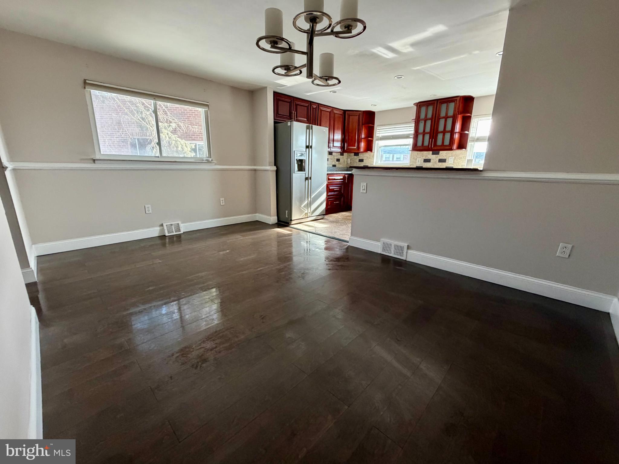 SOMERTON - Residential