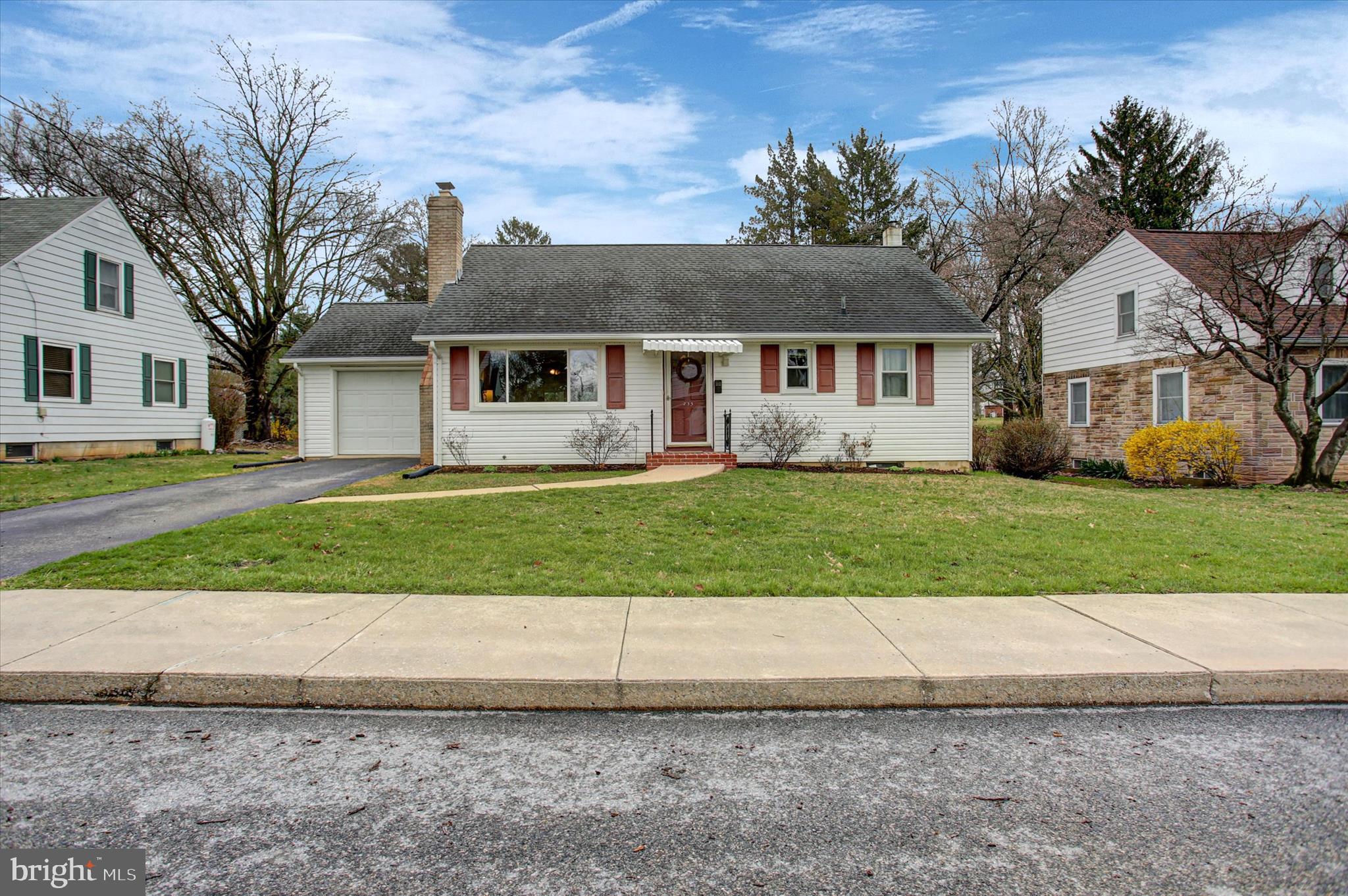 233 LURGAN AVENUE AVENUE