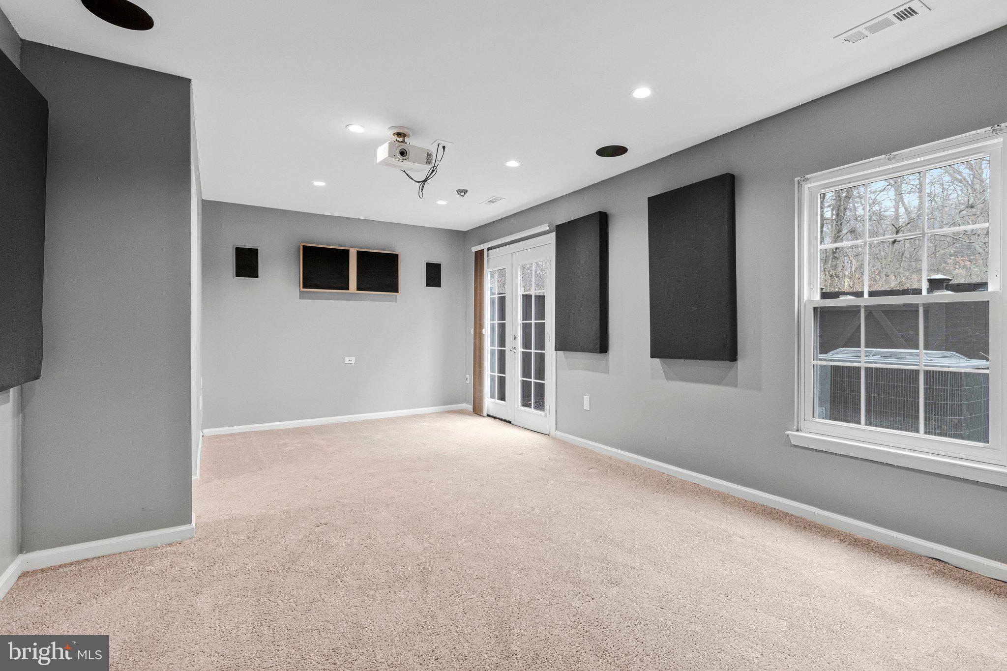 GREENBROOK VILLAGE - Residential