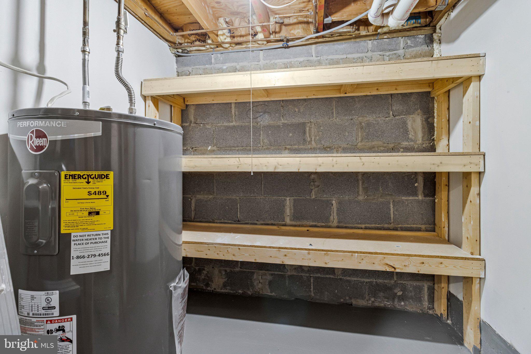 GREENBROOK VILLAGE - Residential