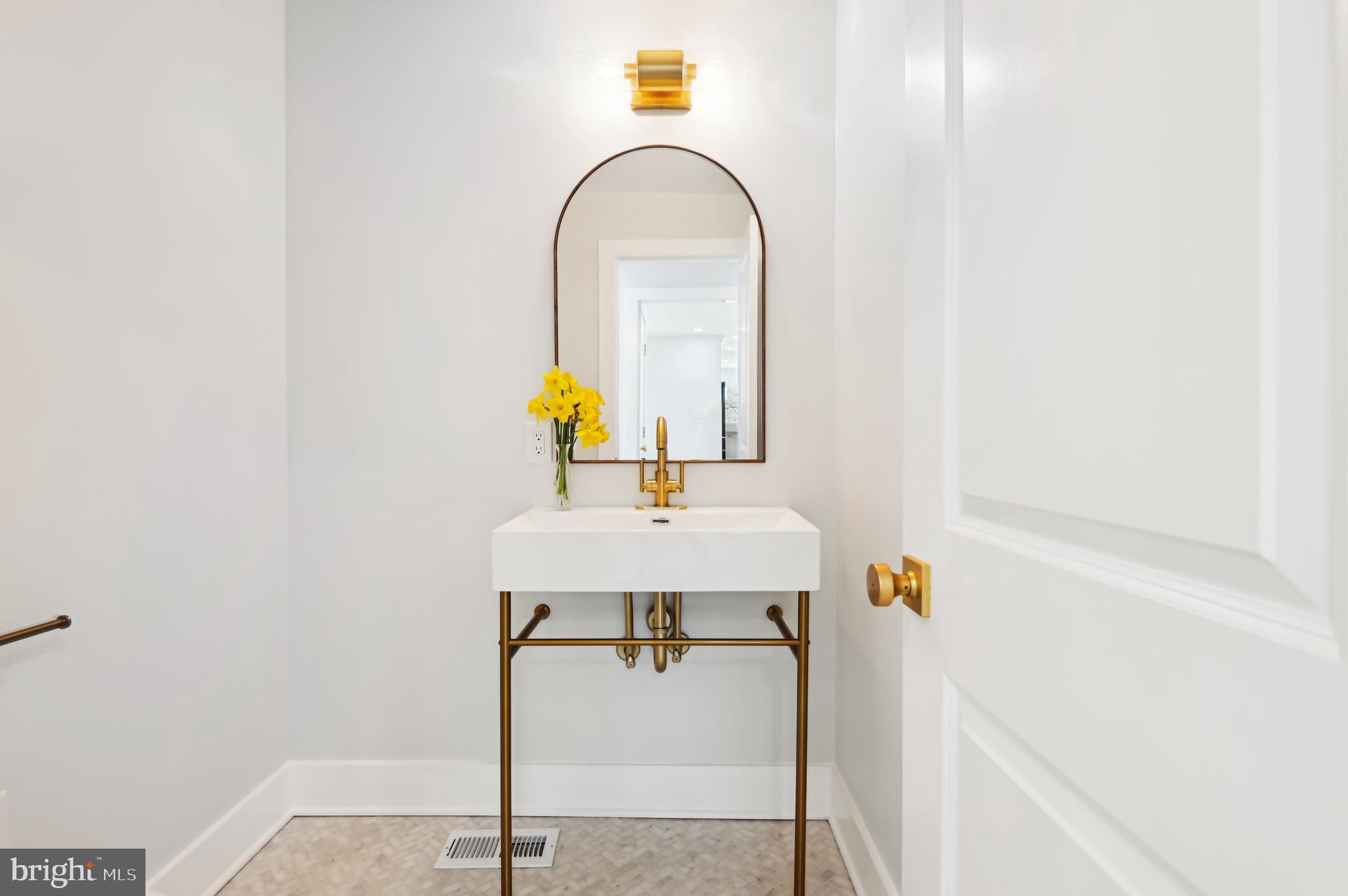 LAKELAND - Residential