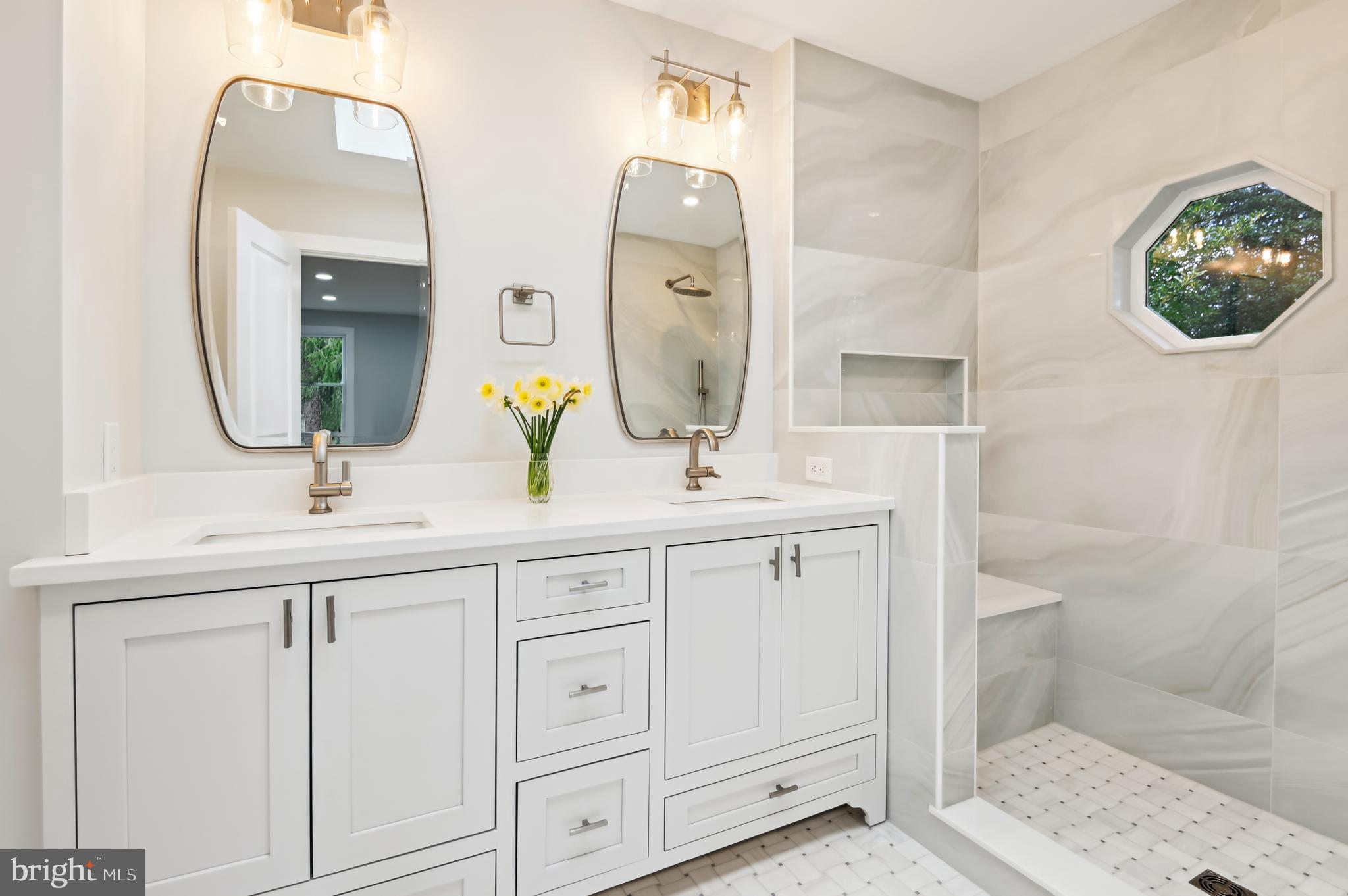 LAKELAND - Residential