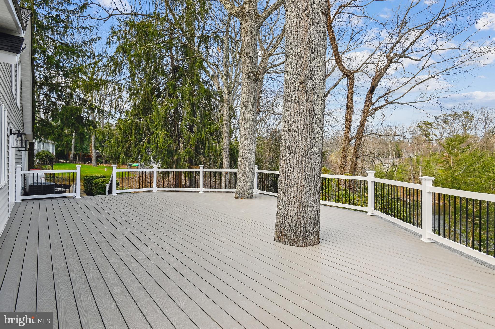 LAKELAND - Residential