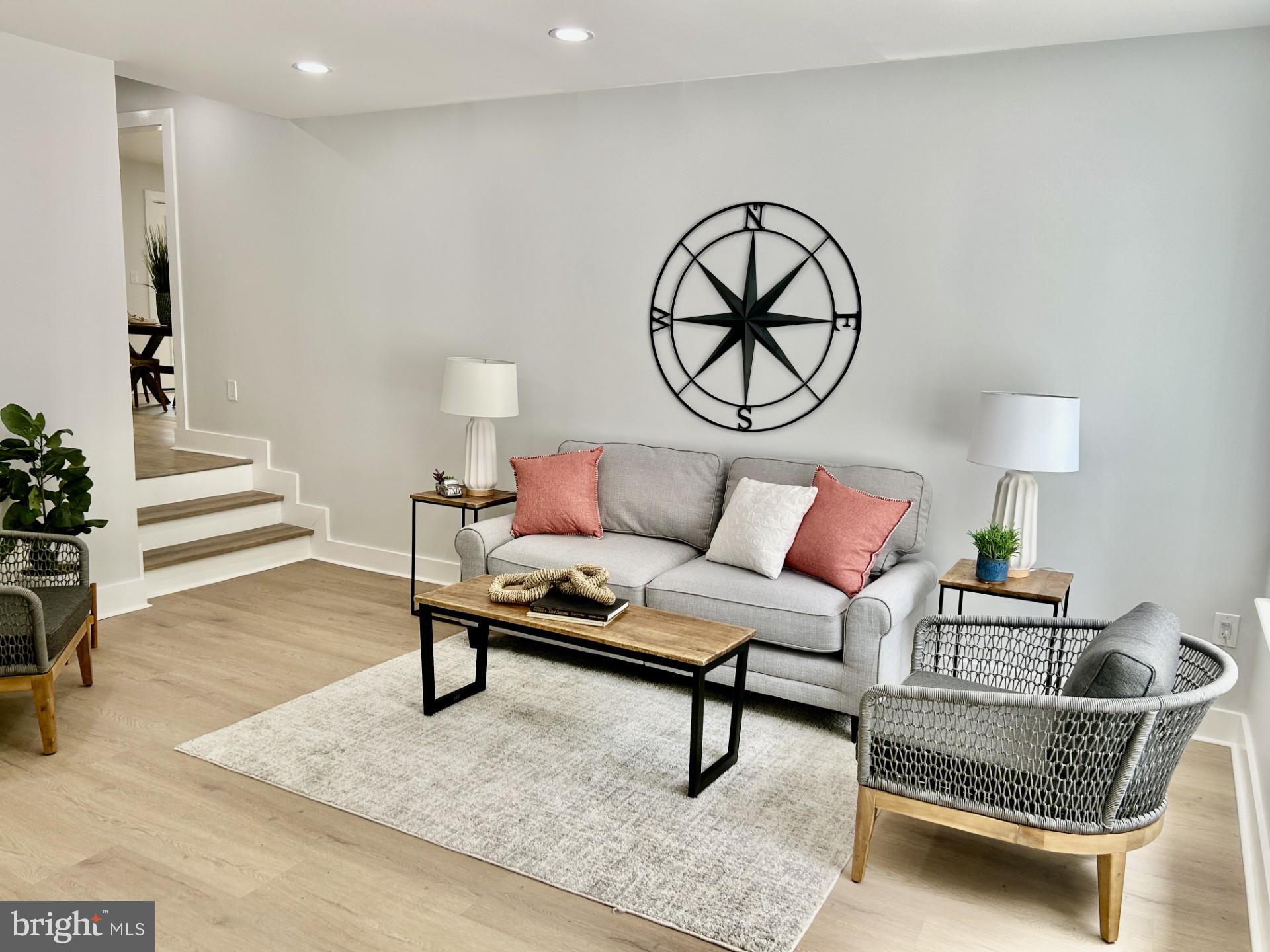 LAKELAND - Residential