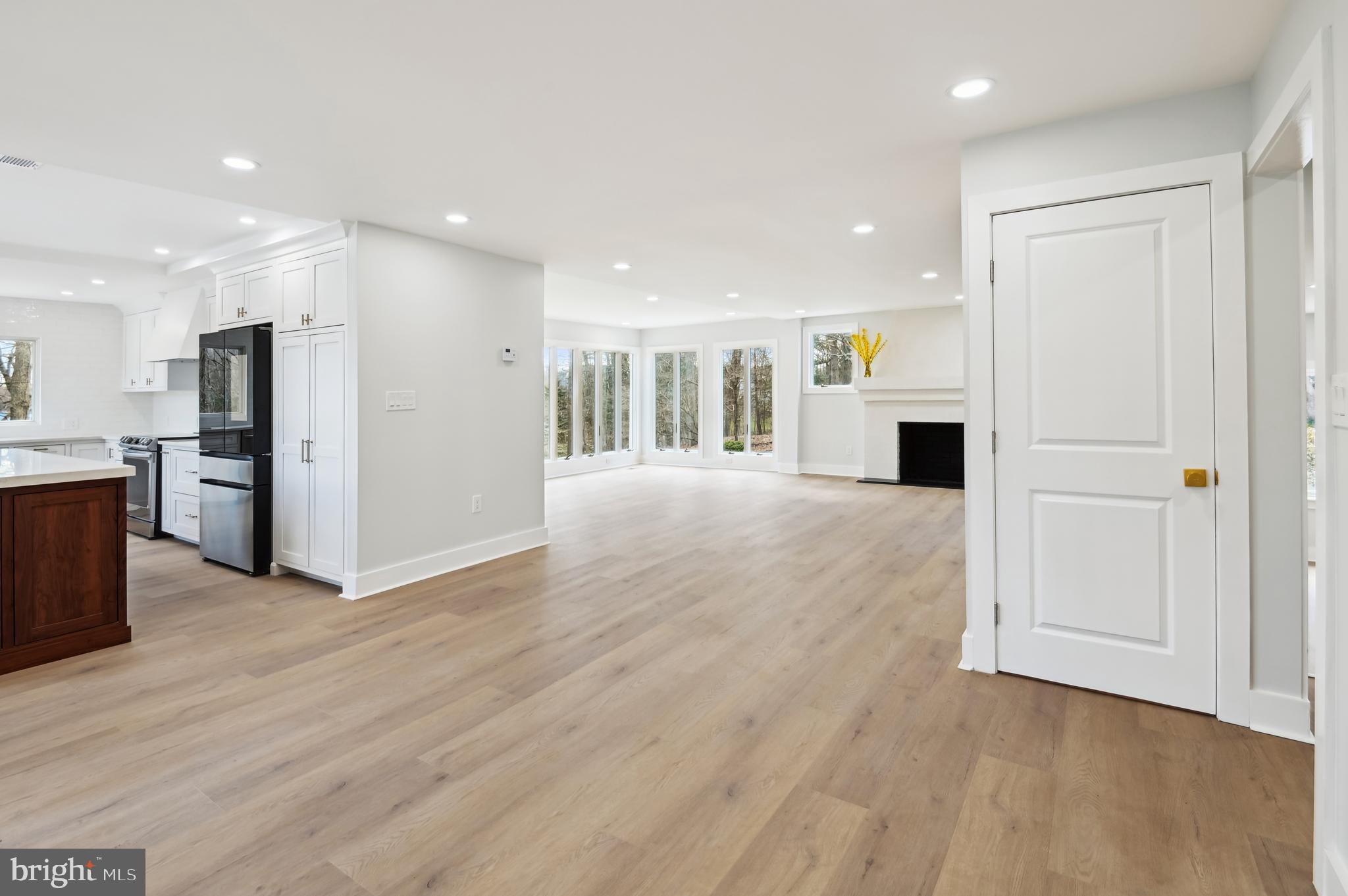 LAKELAND - Residential