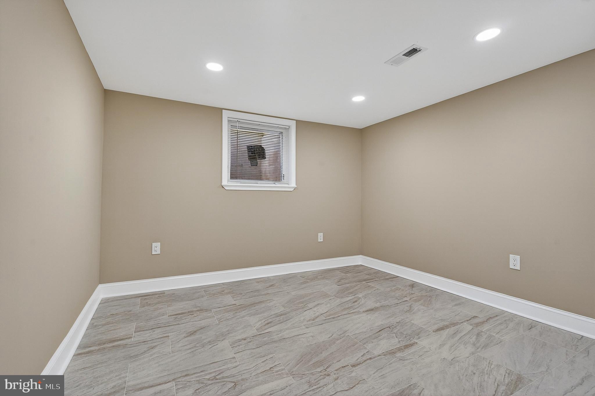 BATTLE GROVE - Residential