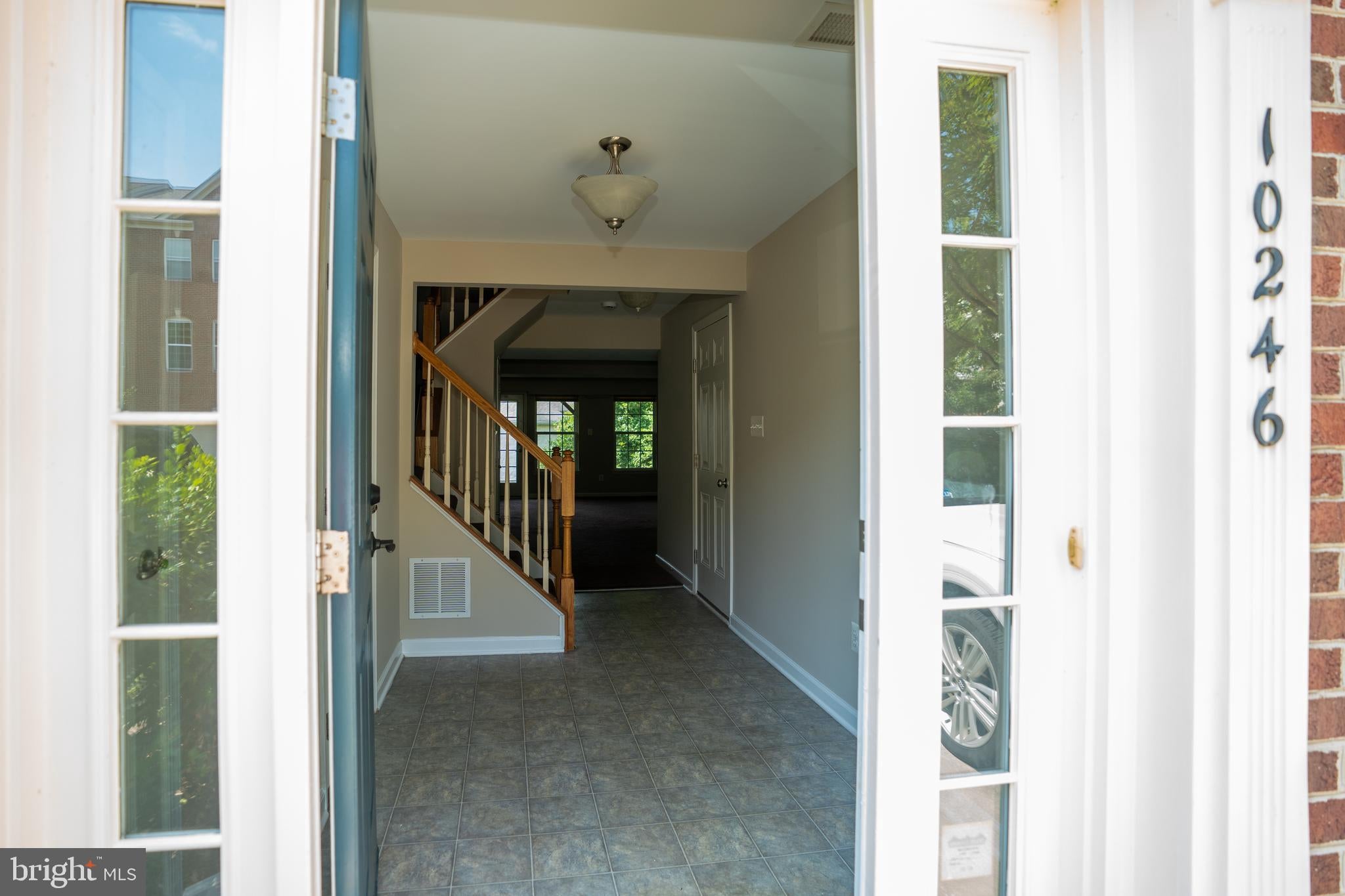 10246 WHITWORTH LANE