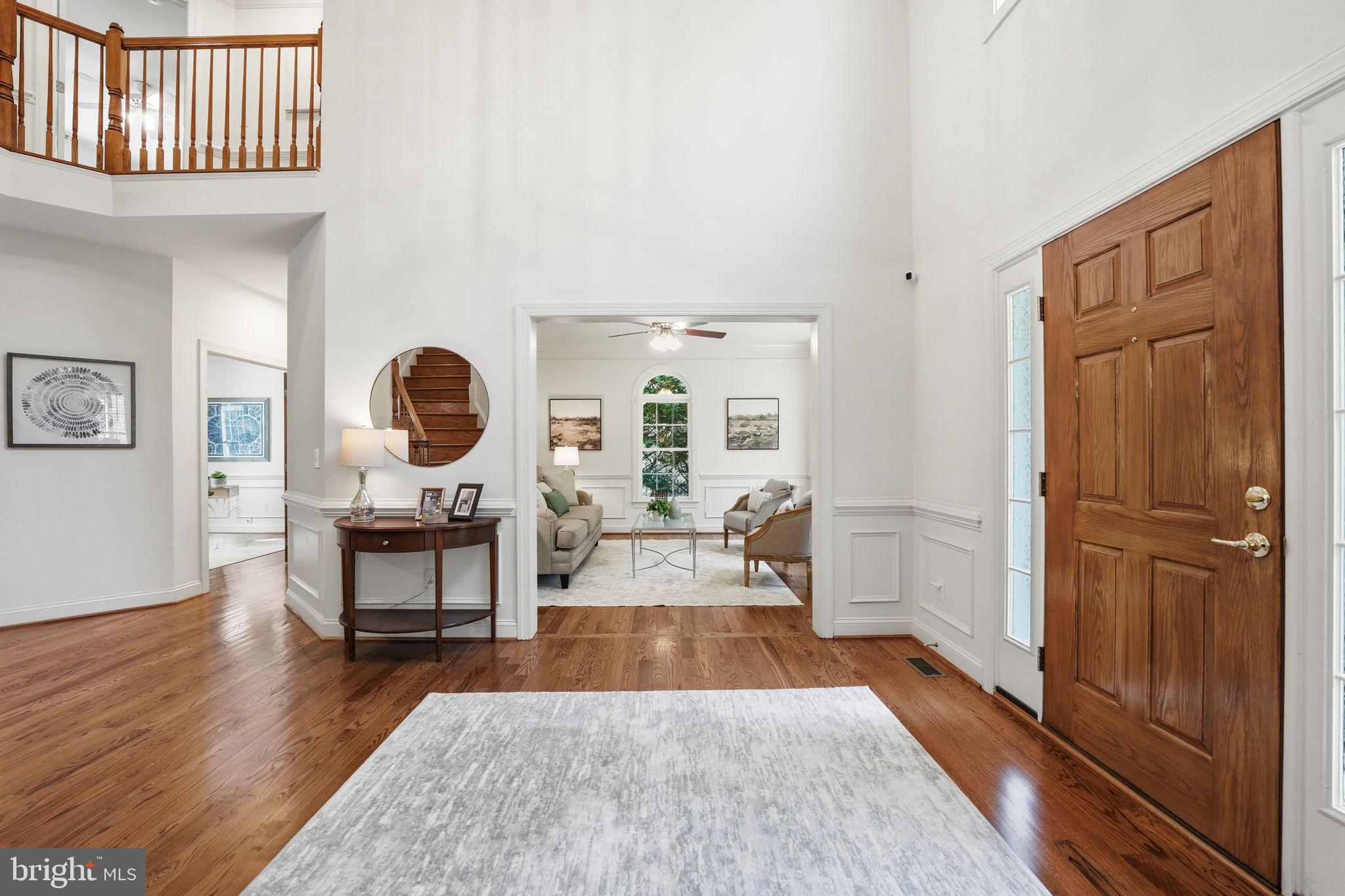 CLASSIC OAKS - Residential