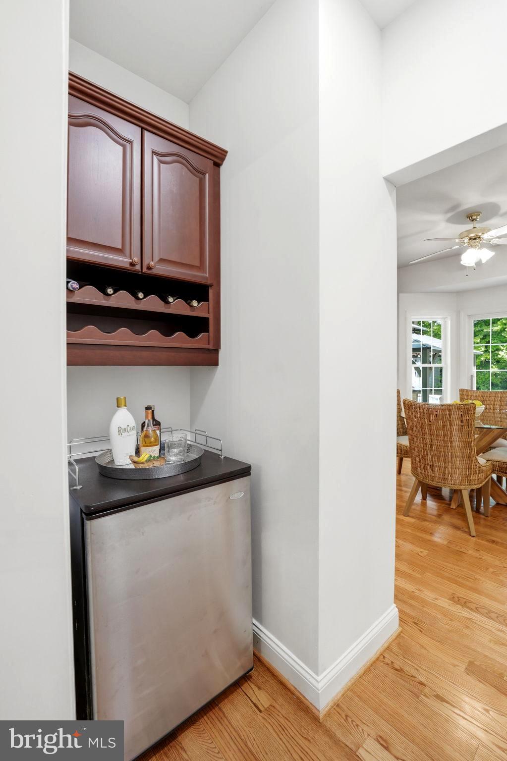 CLASSIC OAKS - Residential