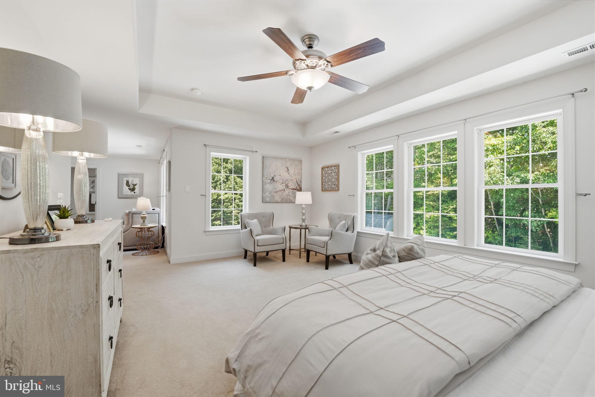 CLASSIC OAKS - Residential