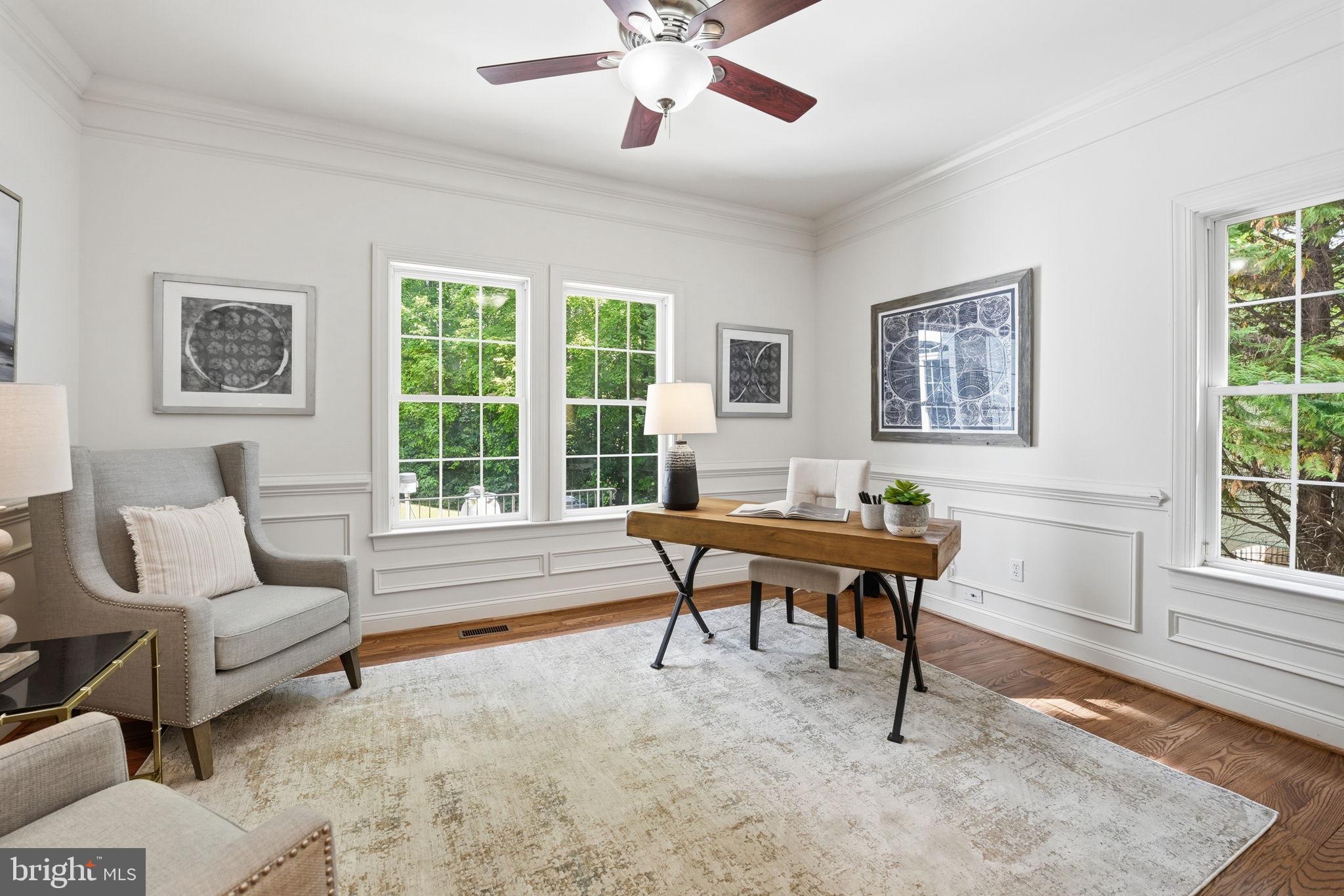 CLASSIC OAKS - Residential