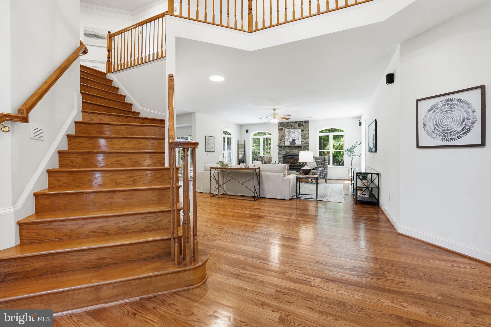 CLASSIC OAKS - Residential